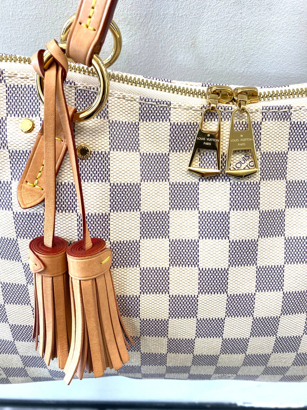 LOUIS VUITTON DAMIER AZUR LYMINGTON SHOULDER BAG