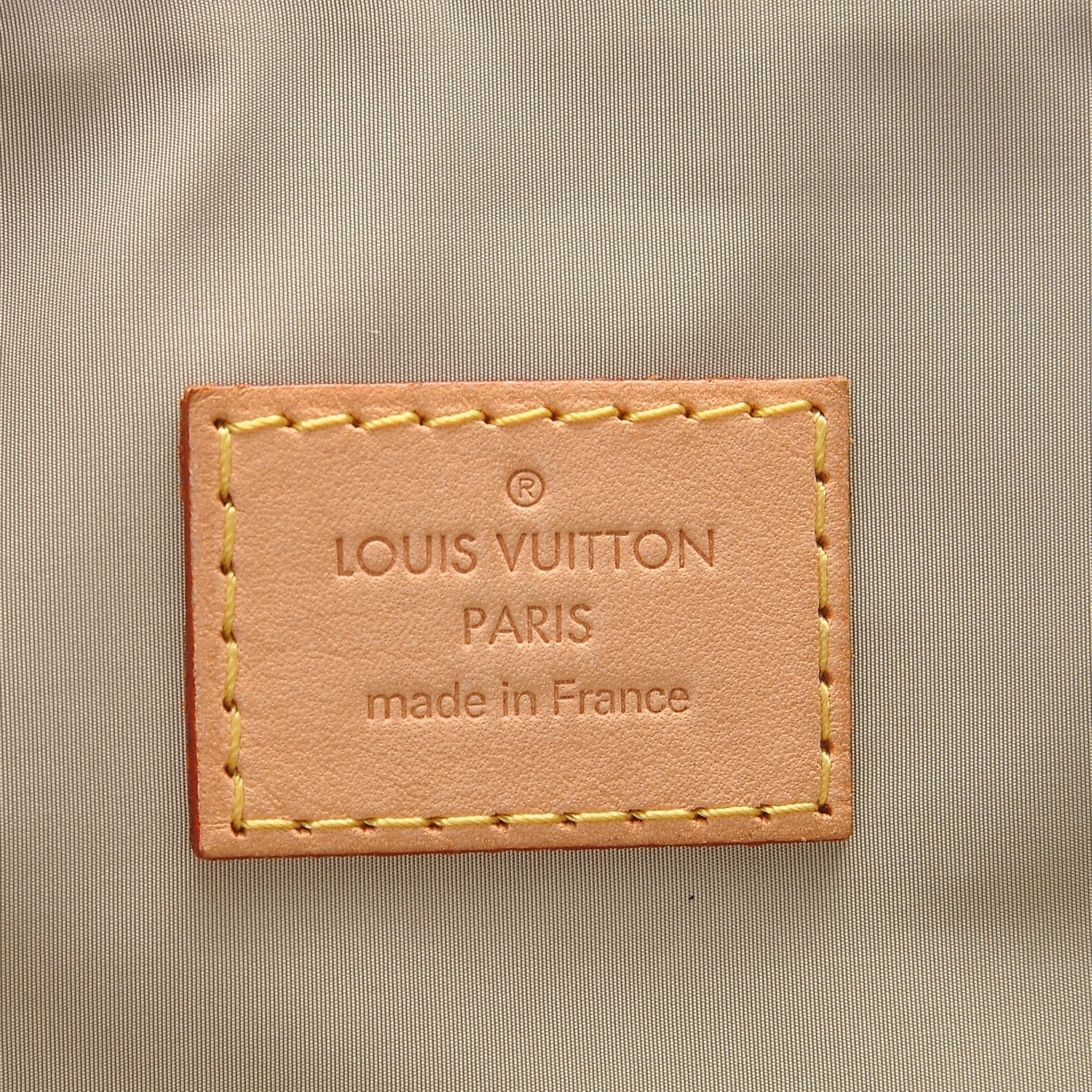 LOUIS VUITTON DAMIER GEANT LOUP MESSENGER BAG