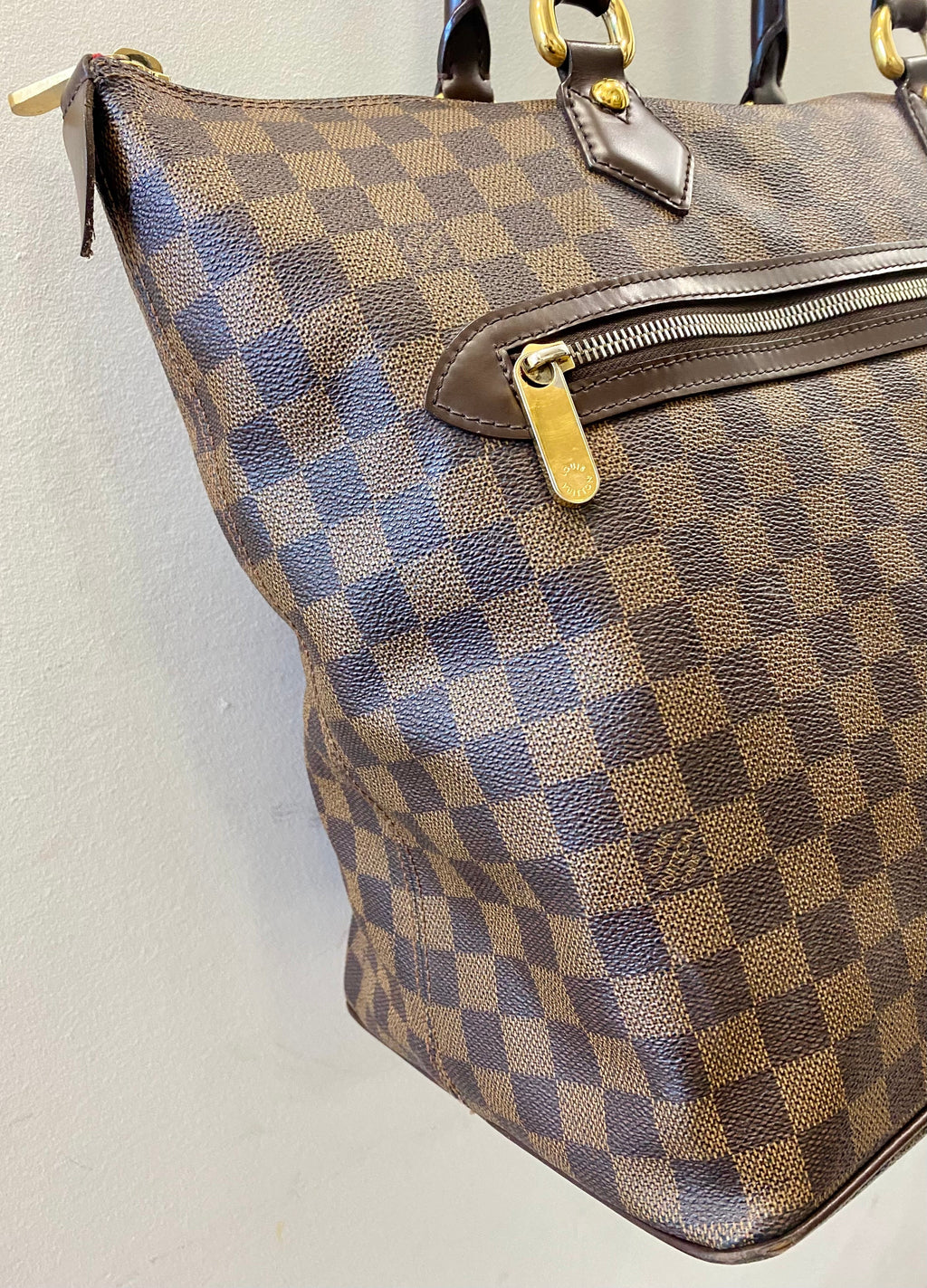 LOUIS VUITTON DAMIER EBENE SALEYA GM TOTE