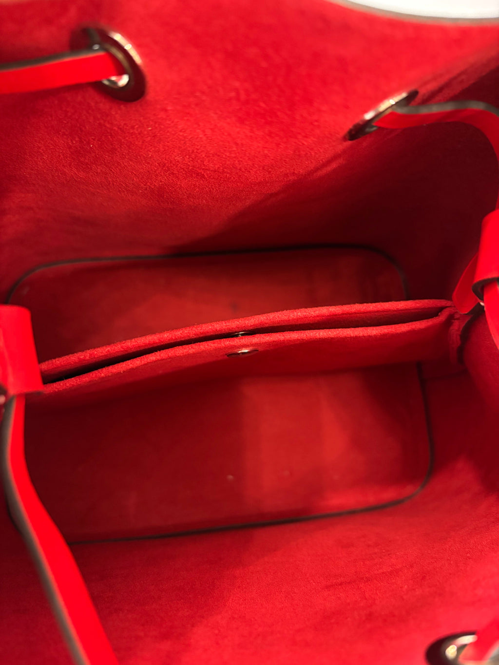LOUIS VUITTON EPI LEATHER NOÉNOÉ BB SHOULDER BAG