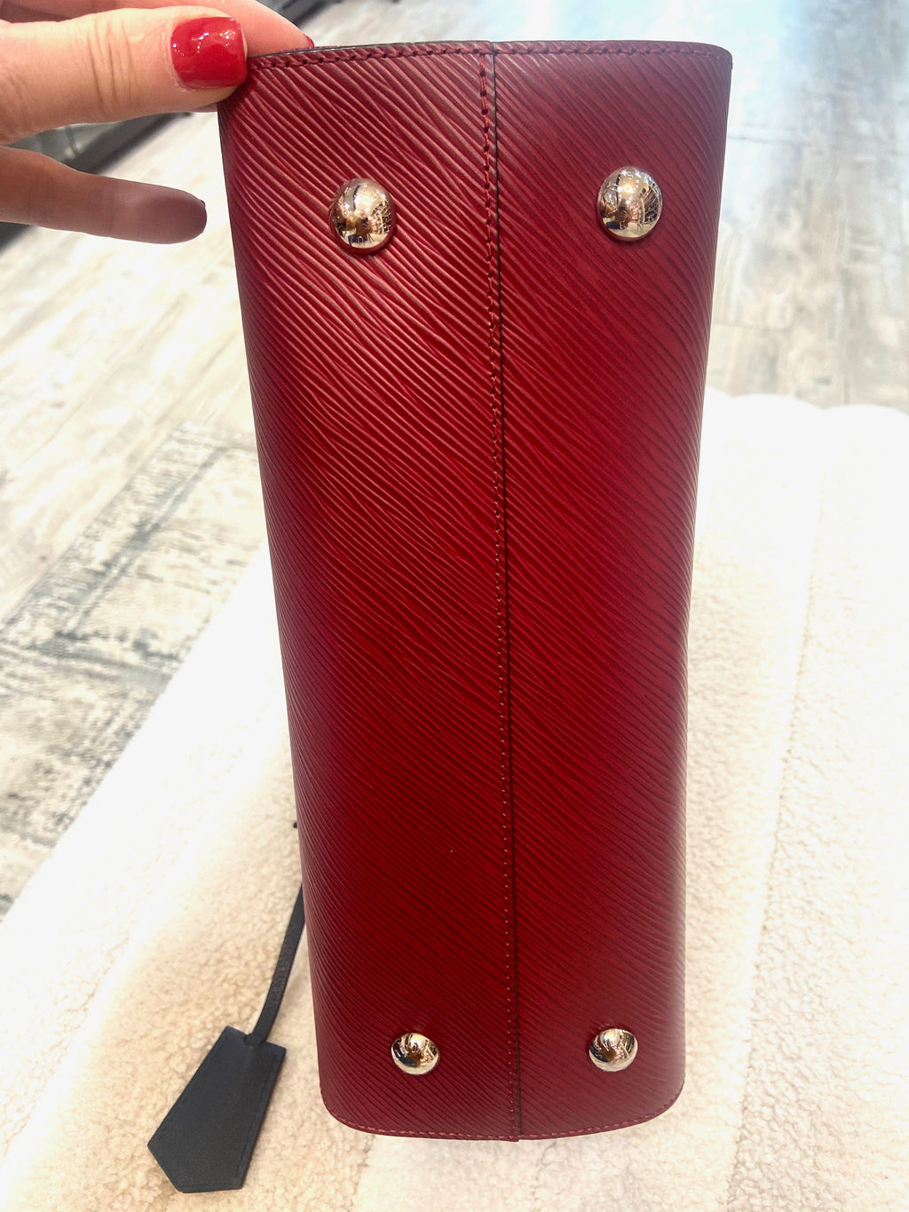 LOUIS VUITTON EPI LEATHER TWIST TOTE BAG