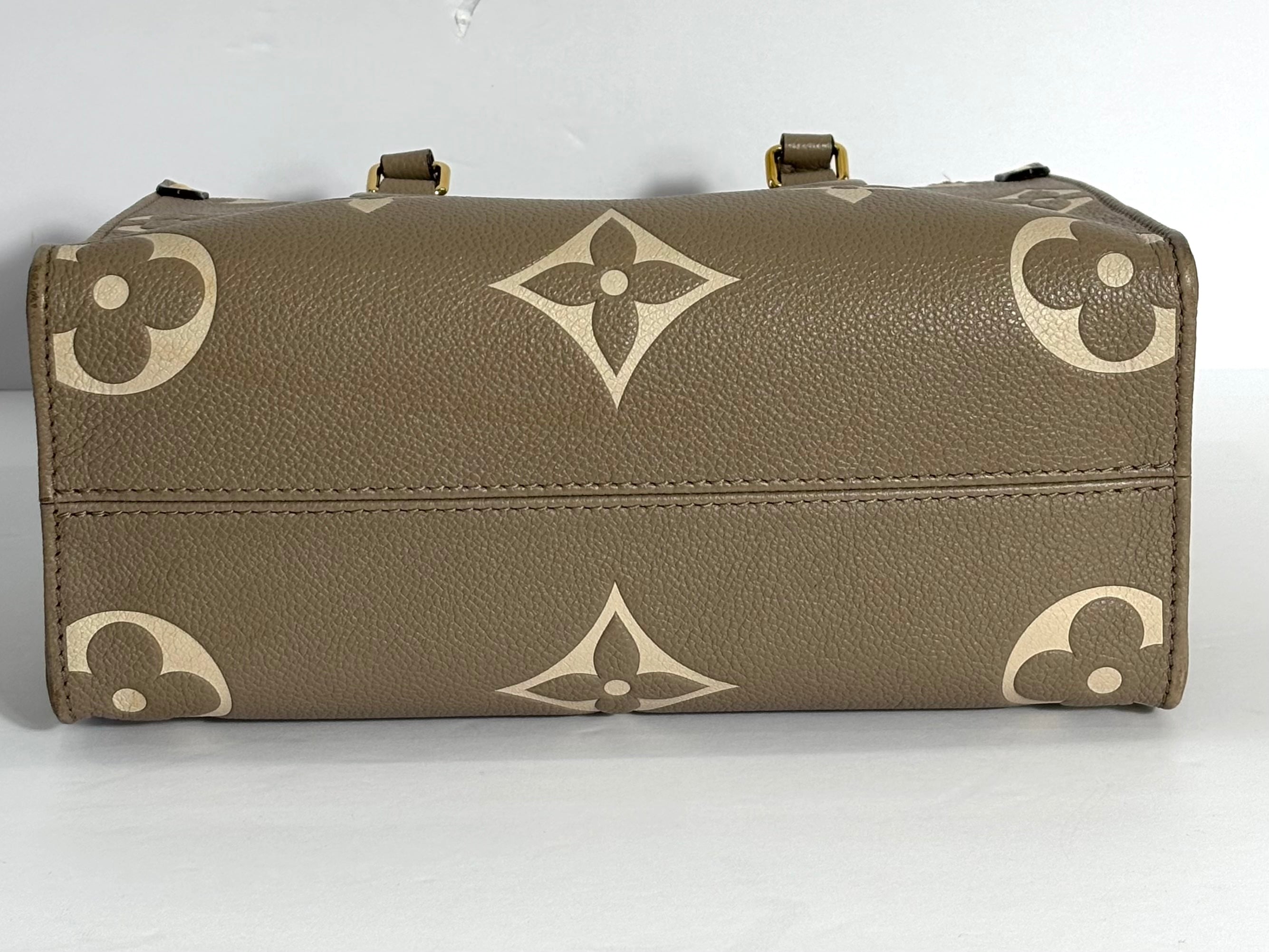 LV EMPREINTE LEATHER BI-COLOR ONTHEGO PM TOTE BAG