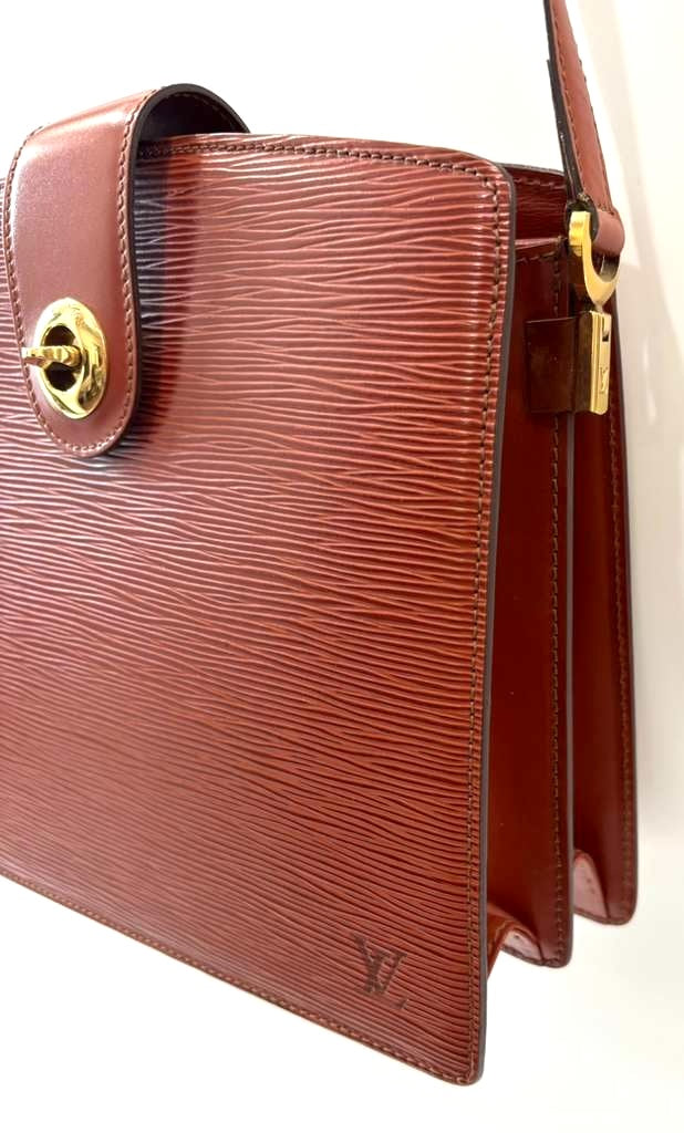 LOUIS VUITTON EPI LEATHER CAPUCHIN SHOULDER BAG – KENYA BROWN