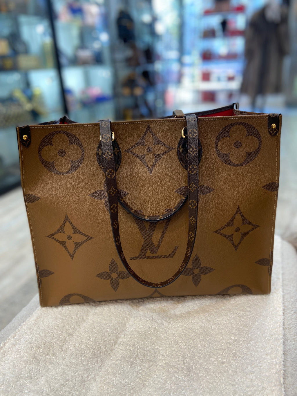LOUIS VUITTON GIANT REVERSE MONOGRAM "ON THE GO" TOTE BAG GM
