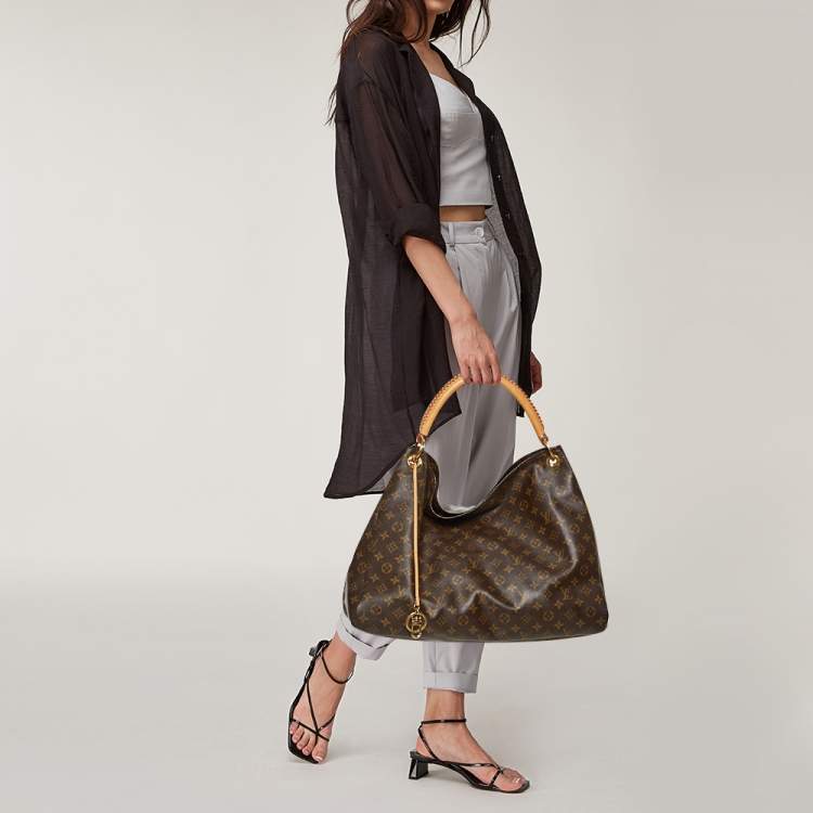 LOUIS VUITTON MONOGRAM ARTSY MM BAG