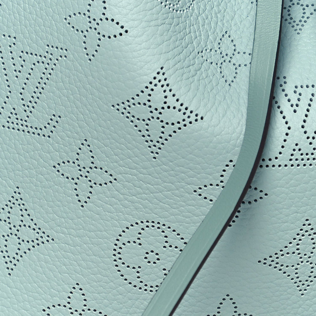 LOUIS VUITTON MAHINA MURIA VERT BUCKET BAG LAGON