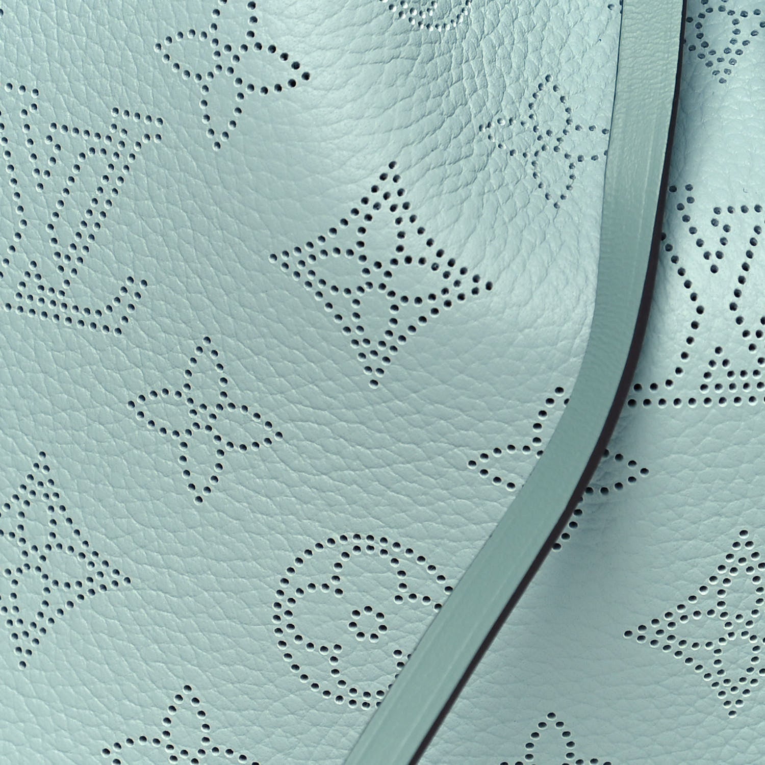 LOUIS VUITTON MAHINA MURIA VERT BUCKET BAG LAGON