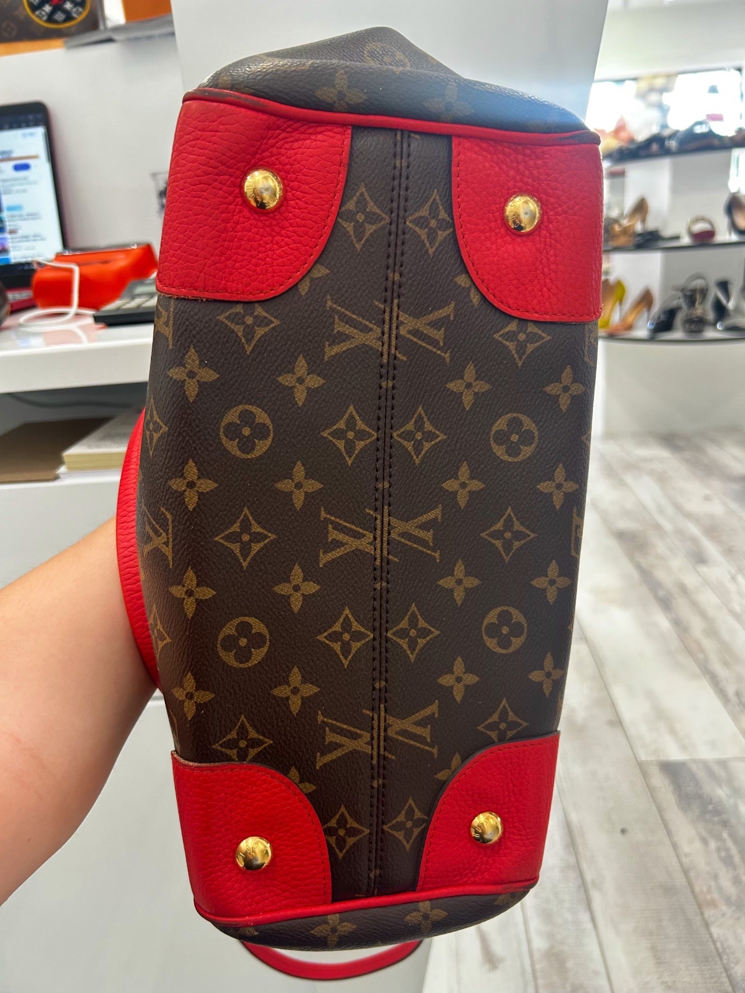 LOUIS VUITTON MONOGRAM ESTRELA MM NM CERISE TOTE BAG
