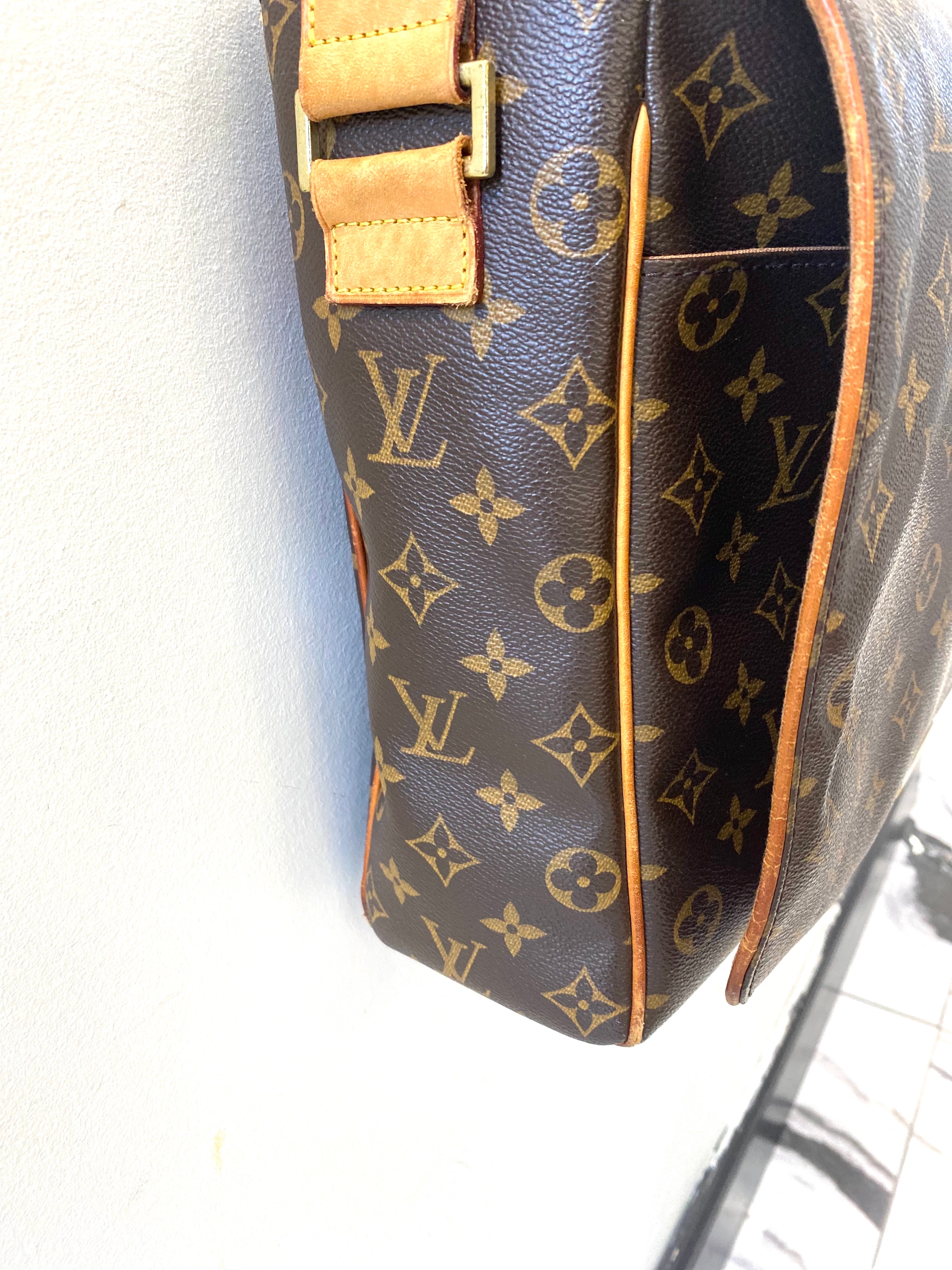LOUIS VUITTON MONOGRAM ABBESSES MESSENGER BAG