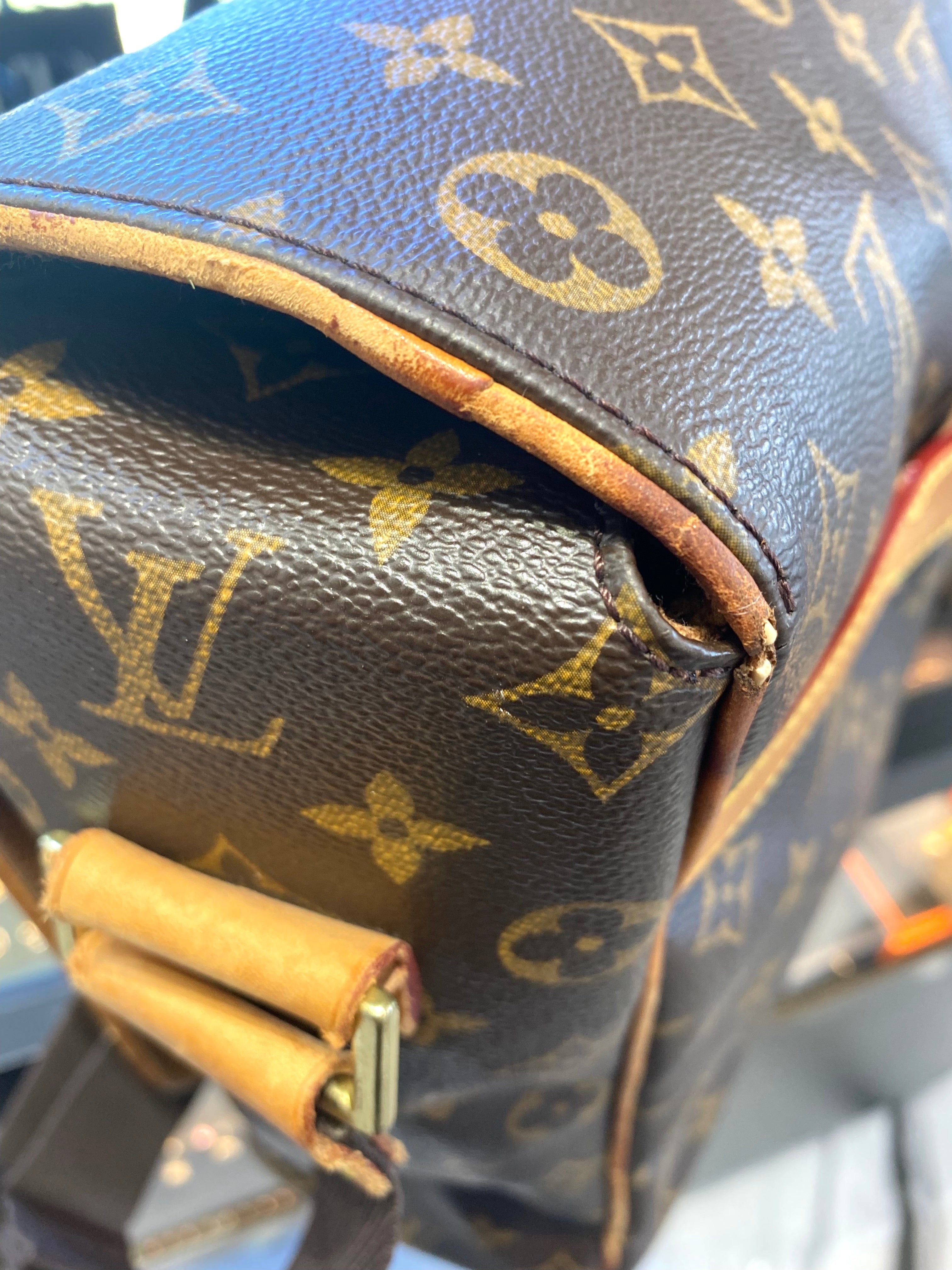 LOUIS VUITTON MONOGRAM ABBESSES MESSENGER BAG