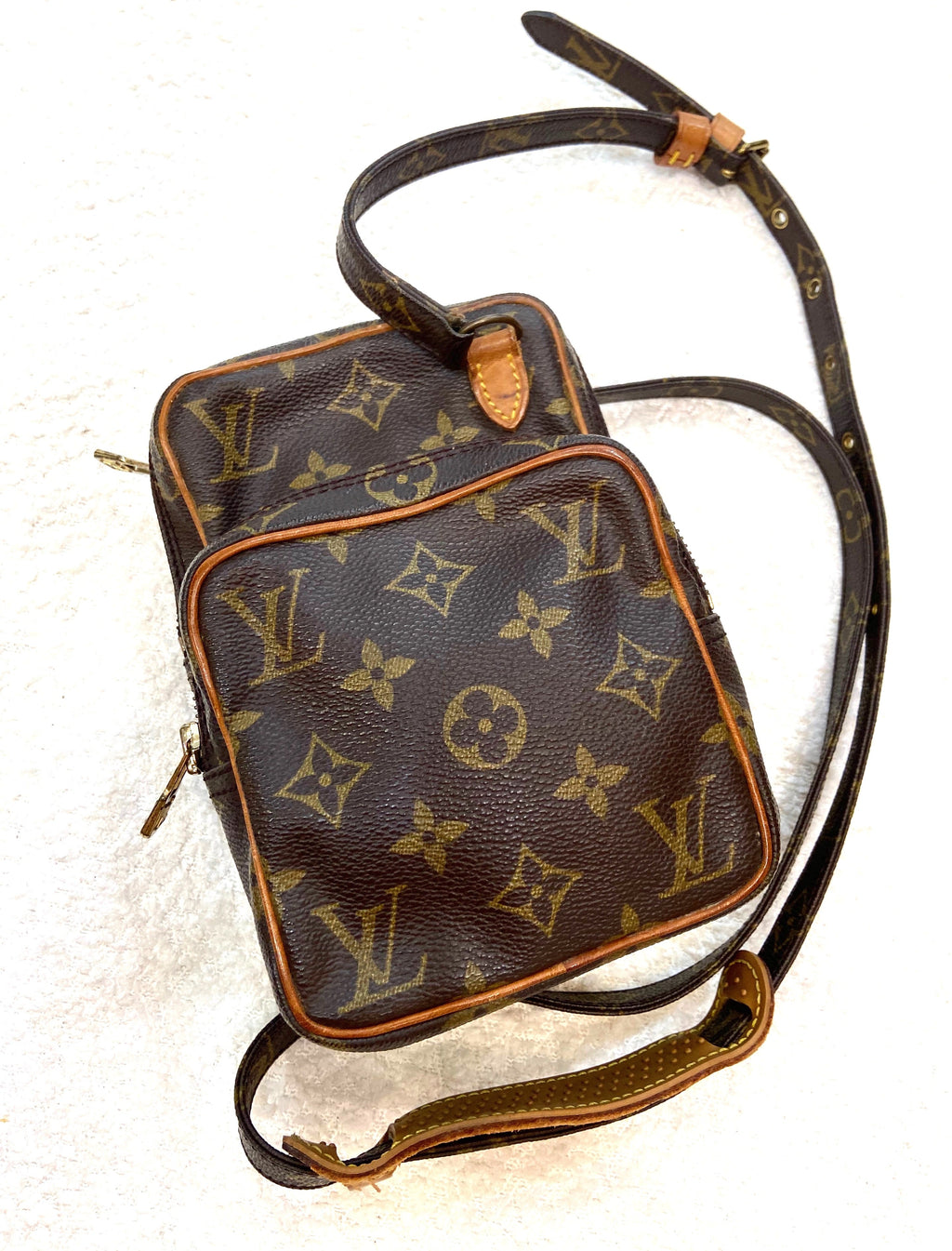 LOUIS VUITTON MONOGRAM AMAZONE VINTAGE PM BAG