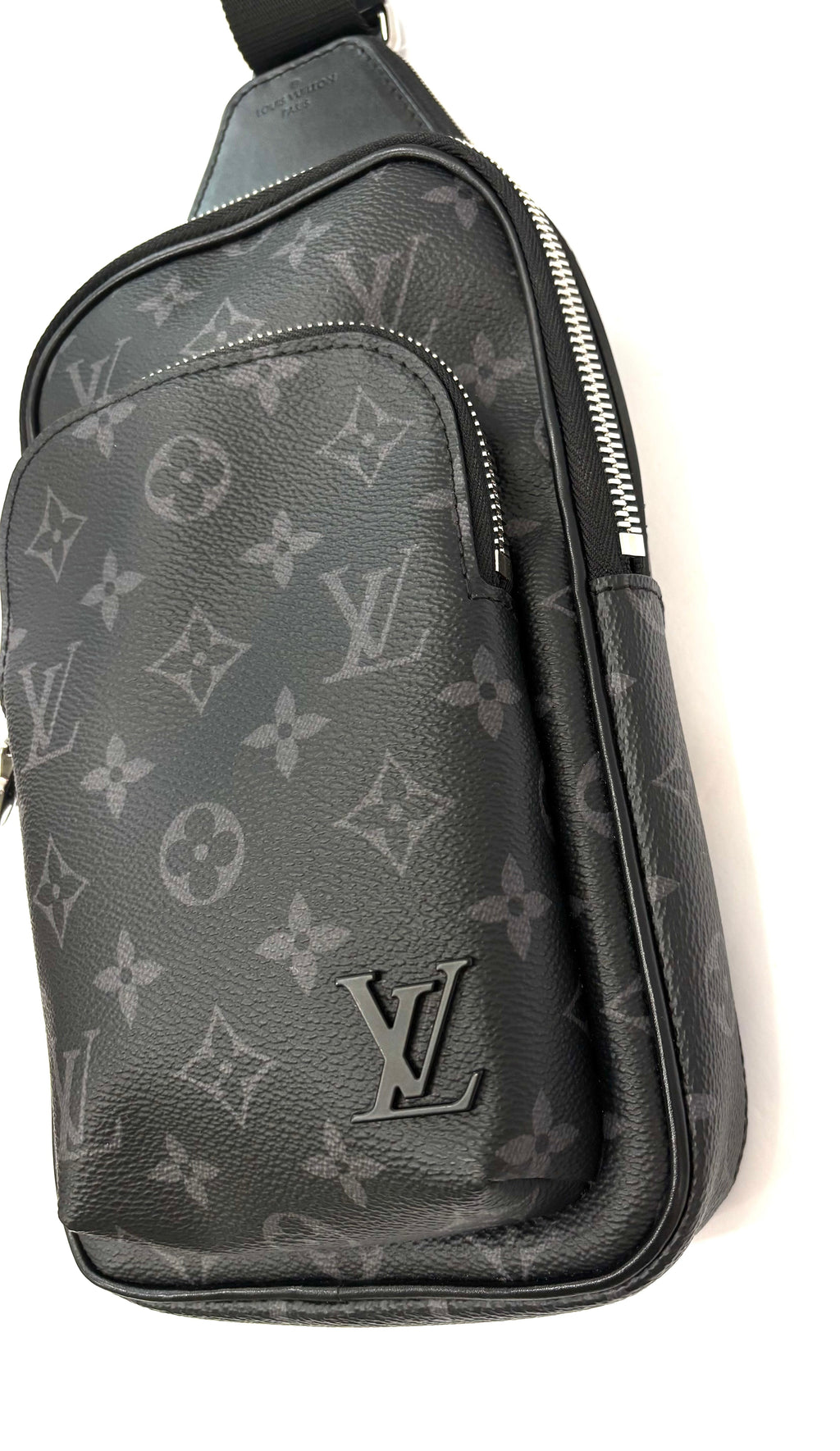 LOUIS VUITTON MONOGRAM ECLIPSE AVENUE SLINGBAG PM BAG
