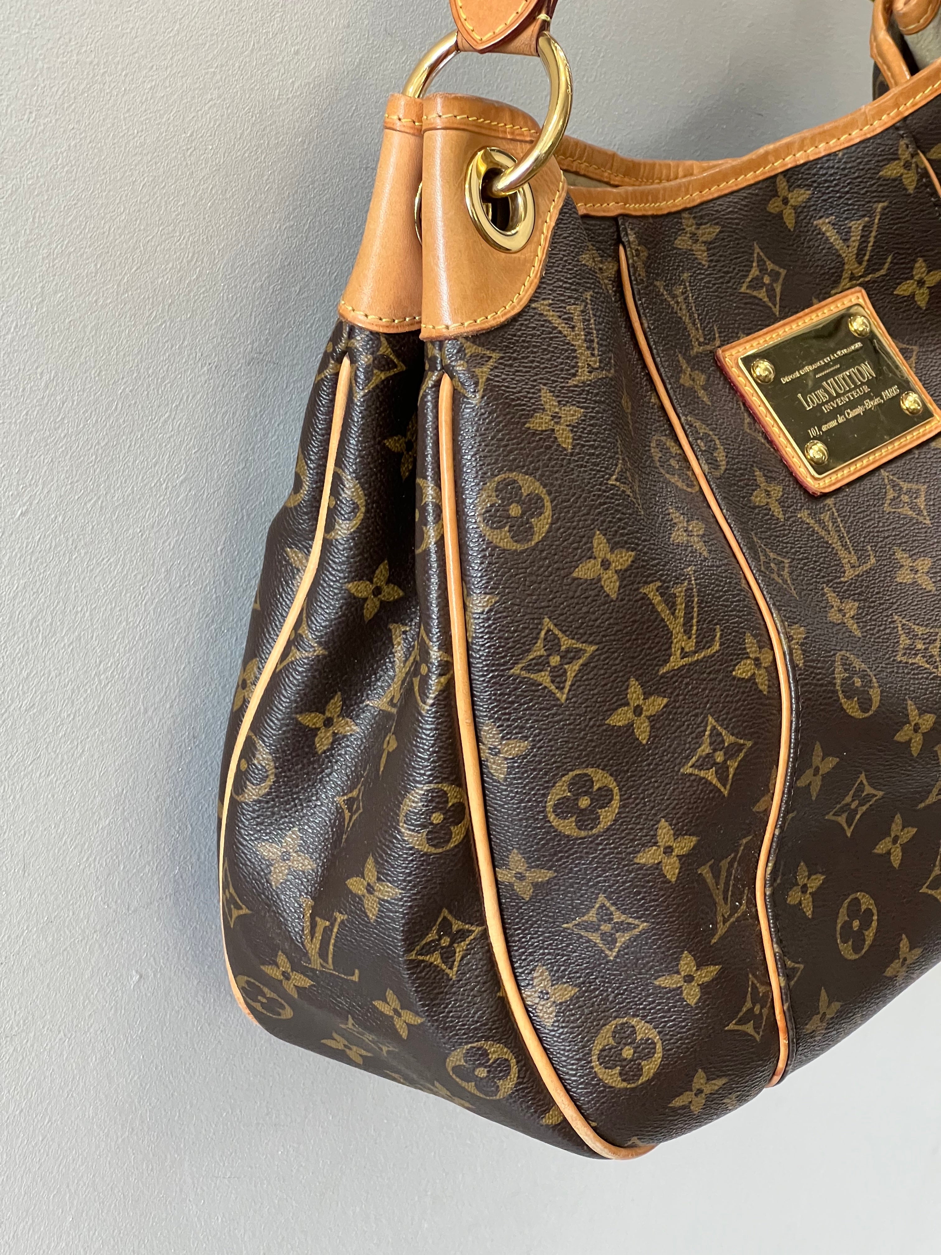 LOUIS VUITTON MONOGRAM GALLIERA PM BAG