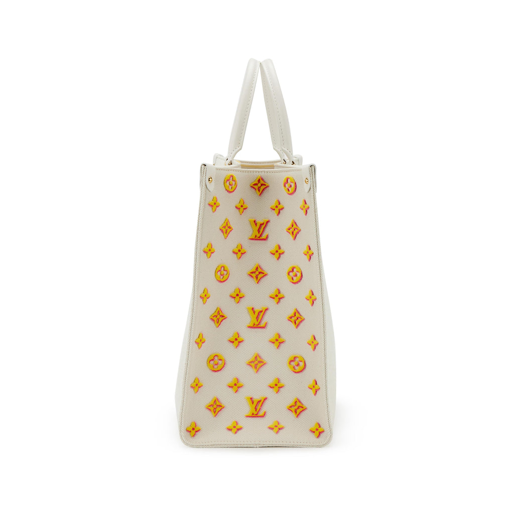 LOUIS VUITTON MONOGRAM JACQUARD HAWAII ON THE GO GM
