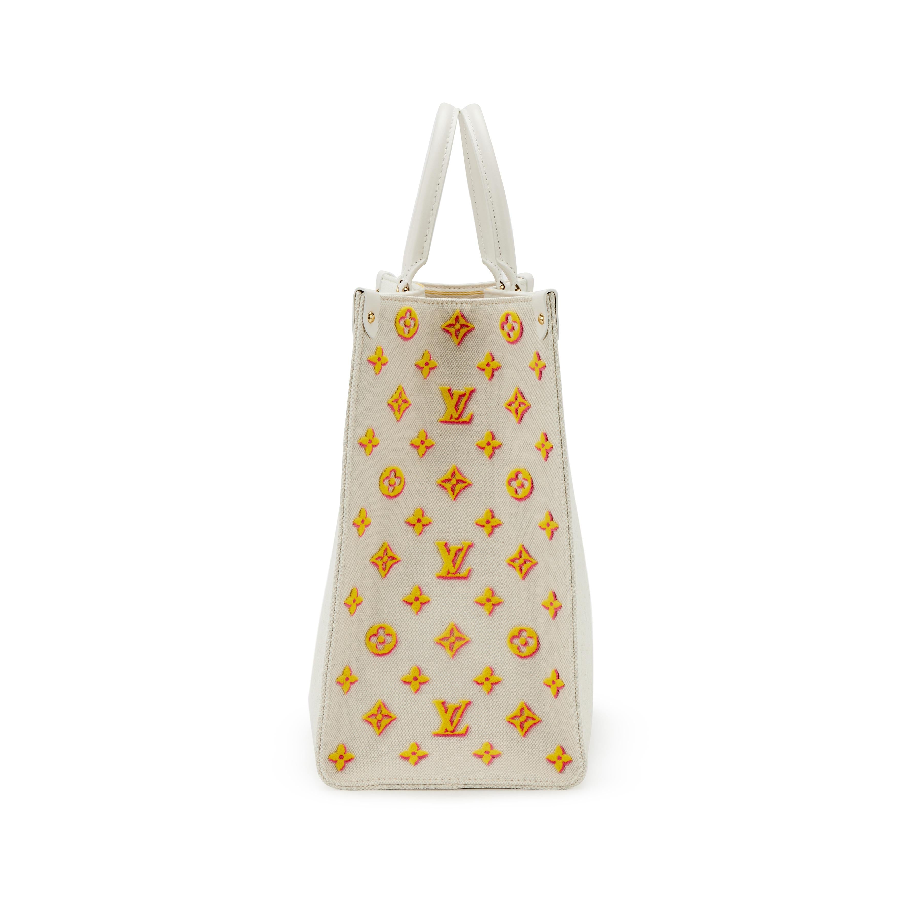 LOUIS VUITTON MONOGRAM JACQUARD HAWAII ON THE GO GM