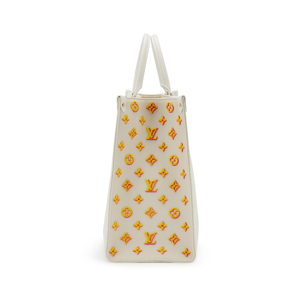 LOUIS VUITTON MONOGRAM JACQUARD HAWAII ON THE GO GM