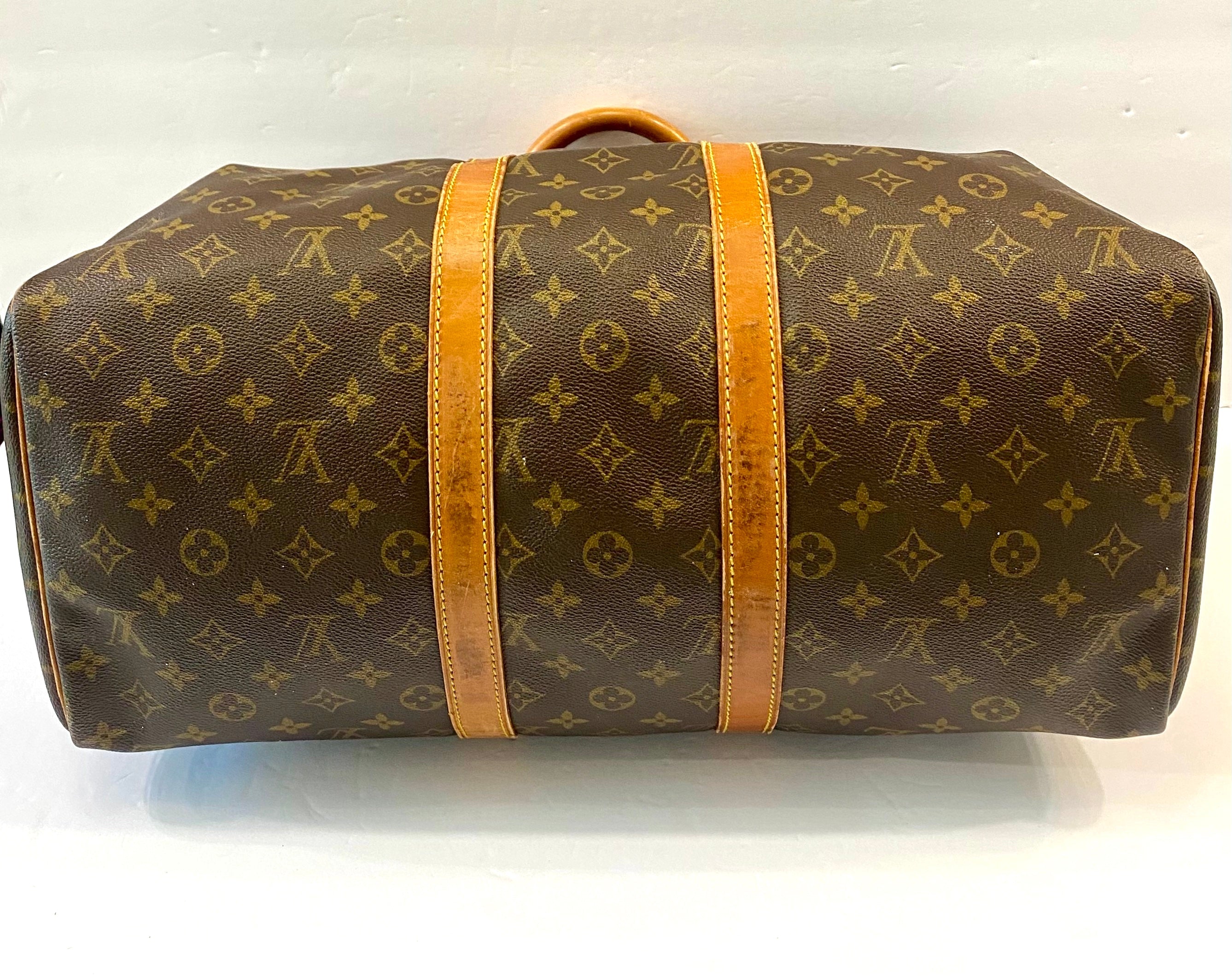 LOUIS VUITTON MONOGRAM KEEPALL 40 HANDBAG