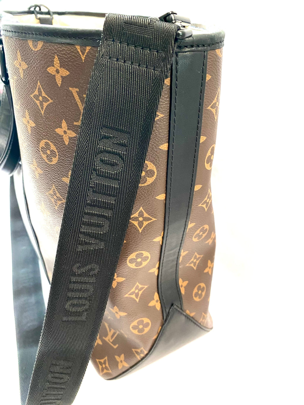 LOUIS VUITTON MONOGRAM MACASSAR WEEKEND TOTE GM