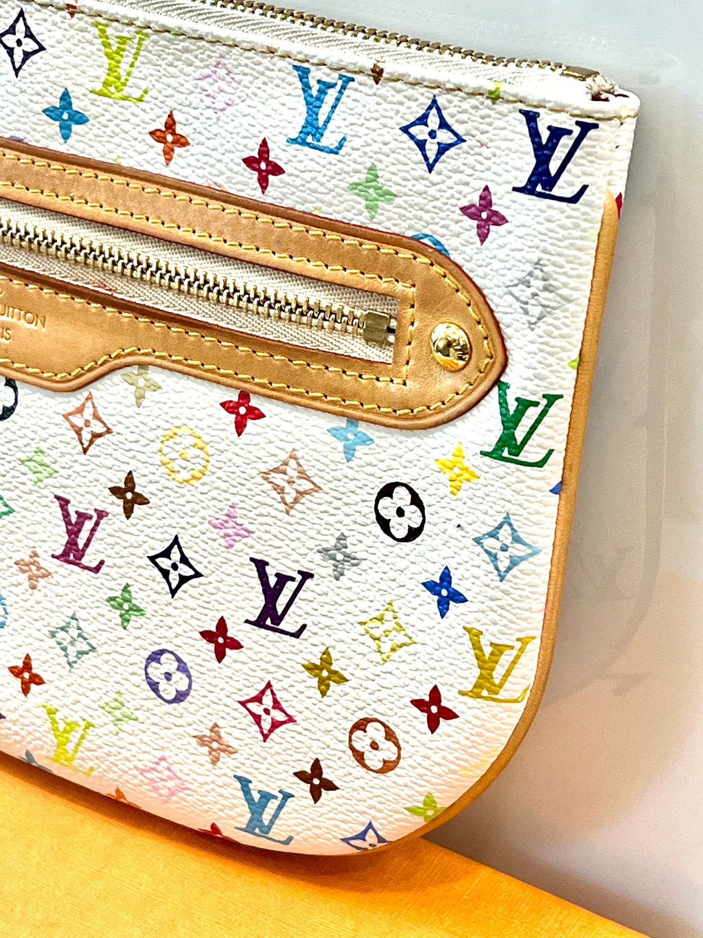 LOUIS VUITTON MULTICOLOR MONOGRAM POCHETTE PLATE GM