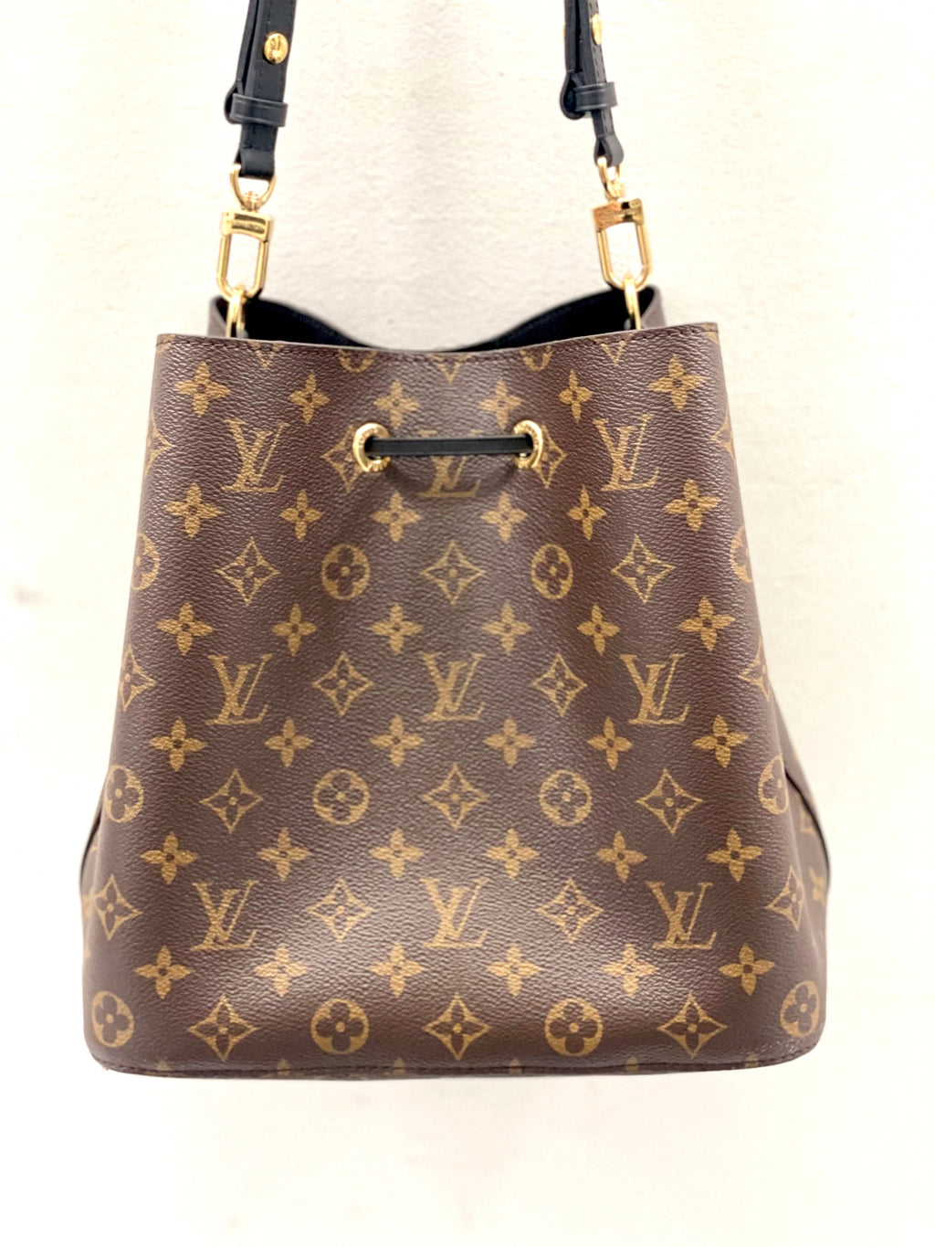 LOUIS VUITTON MONOGRAM NÉONOÉ MM BAG