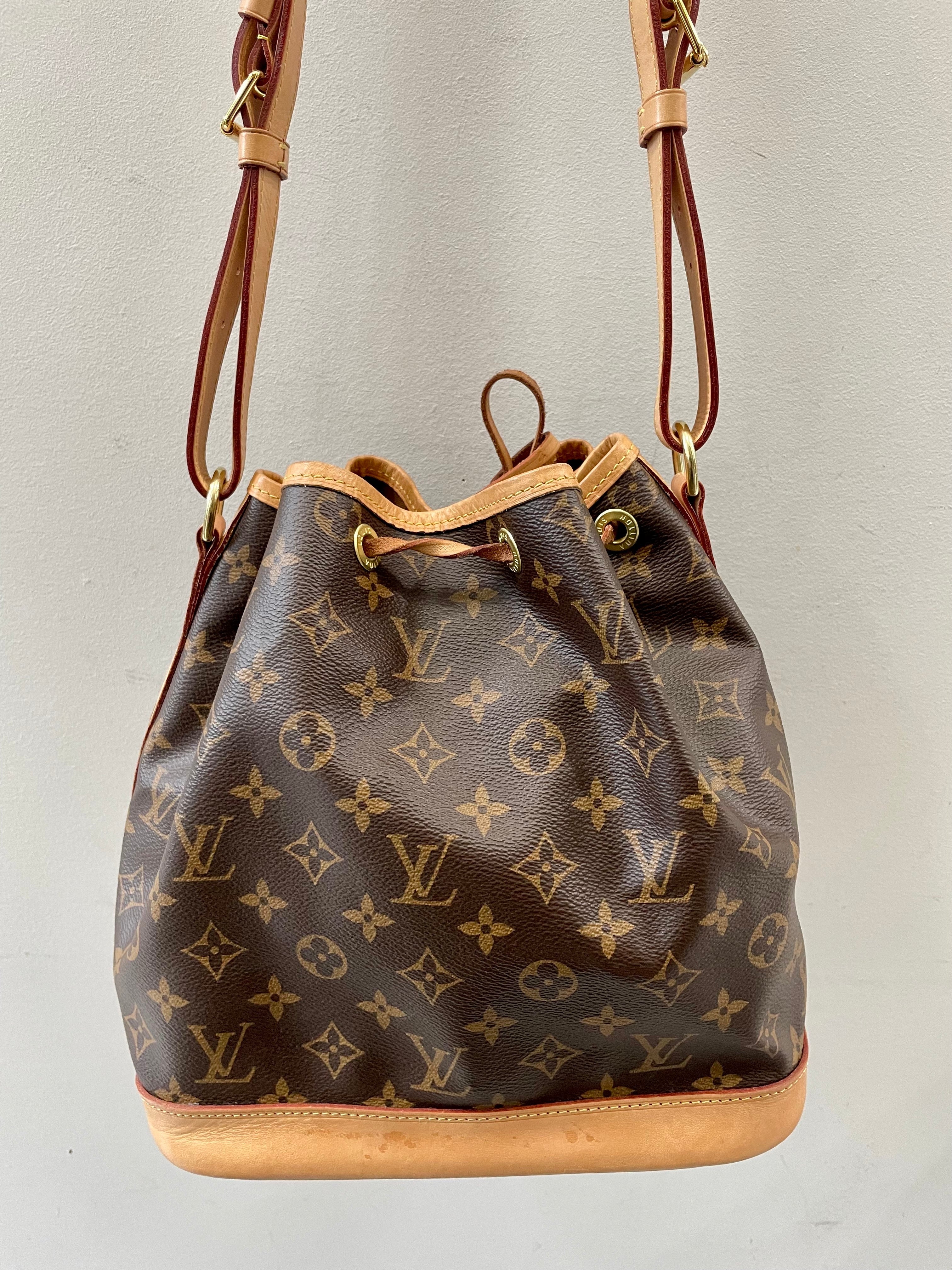 LOUIS VUITTON MONOGRAM NOÉ BB SHOULDER BAG