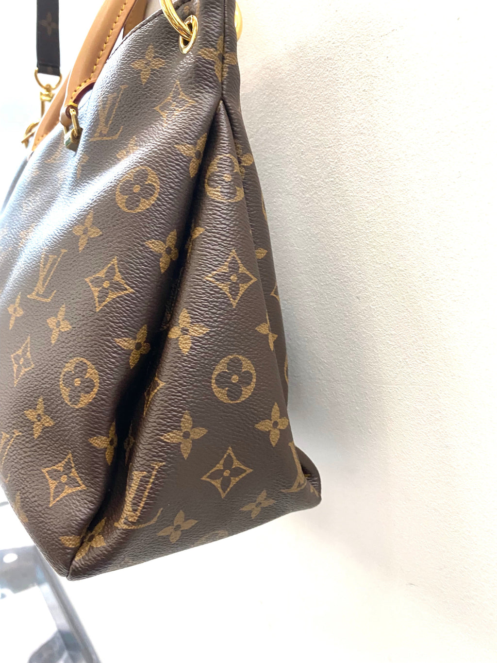 LOUIS VUITTON MONOGRAM PALLAS DAHLIA SHOULDER BAG