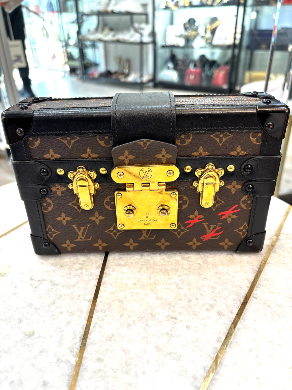 LOUIS VUITTON MONOGRAM PETITE MALLE CROSSBODY BAG