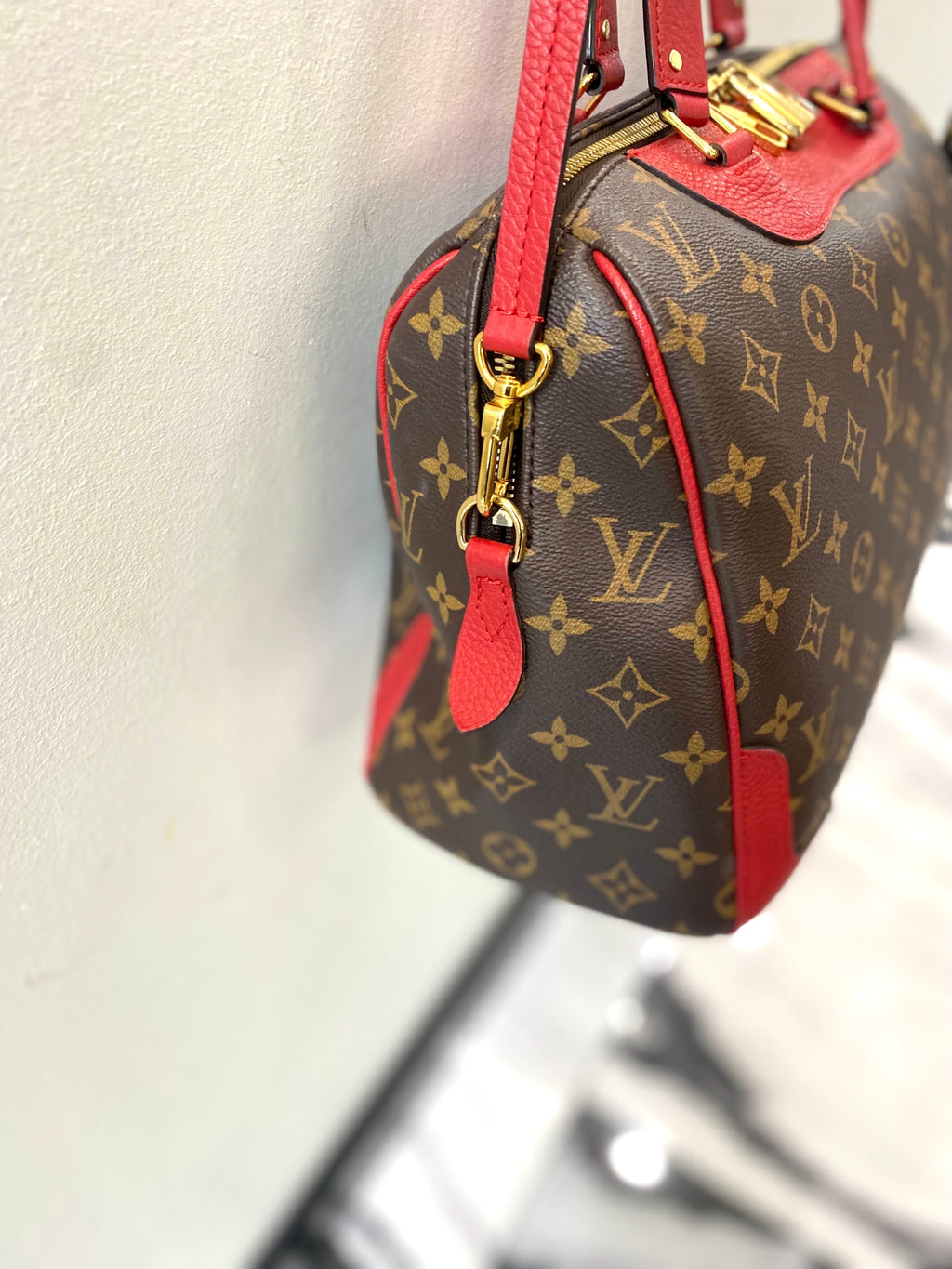 LOUIS VUITTON MONOGRAM RETIRO NM CHERRY