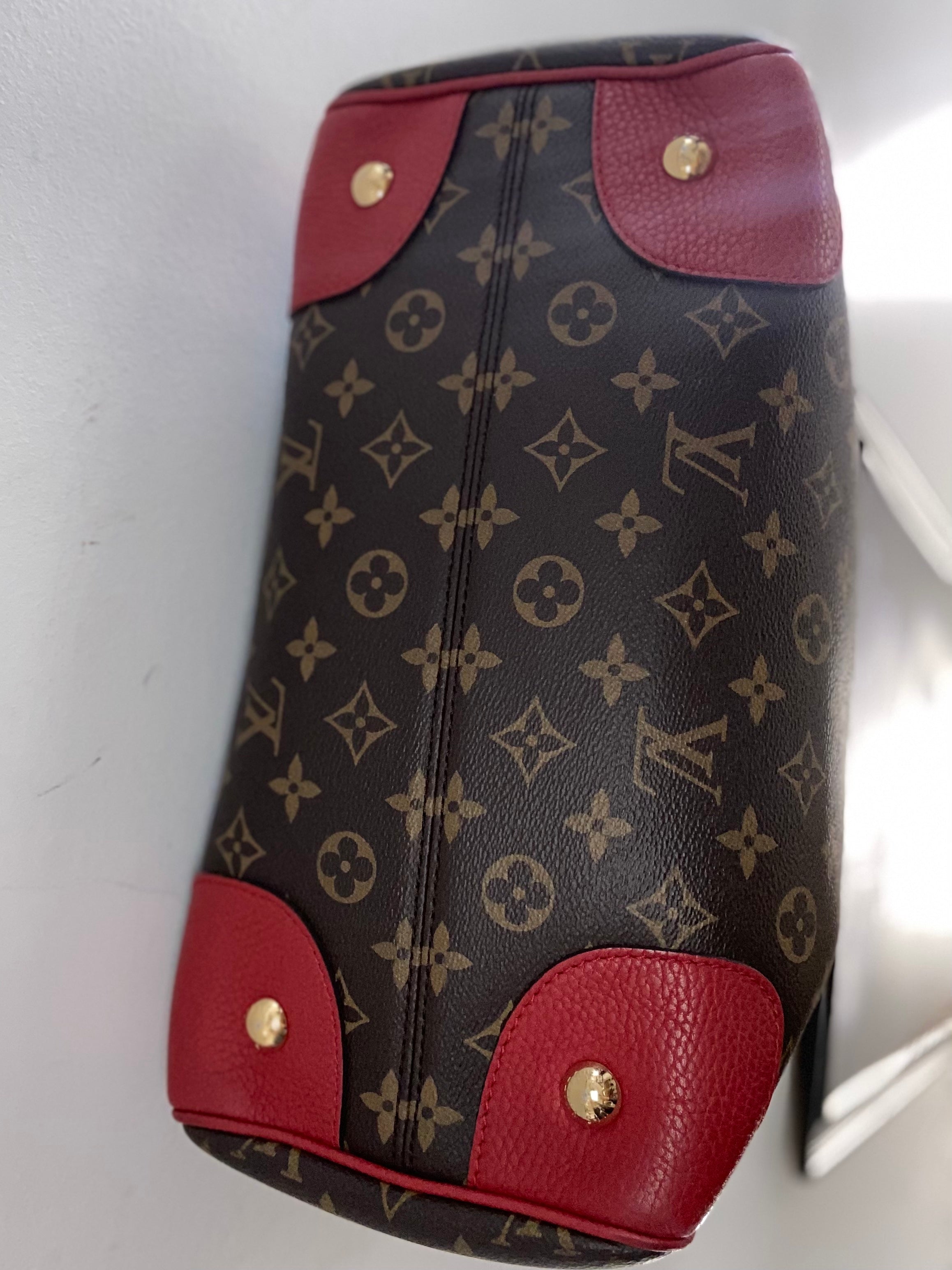 LOUIS VUITTON MONOGRAM RETIRO NM CHERRY