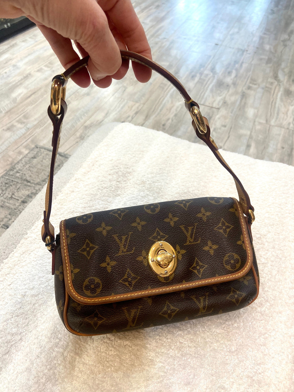 LOUIS VUITTON MONOGRAM VINTAGE TIKAL PM HANDBAG