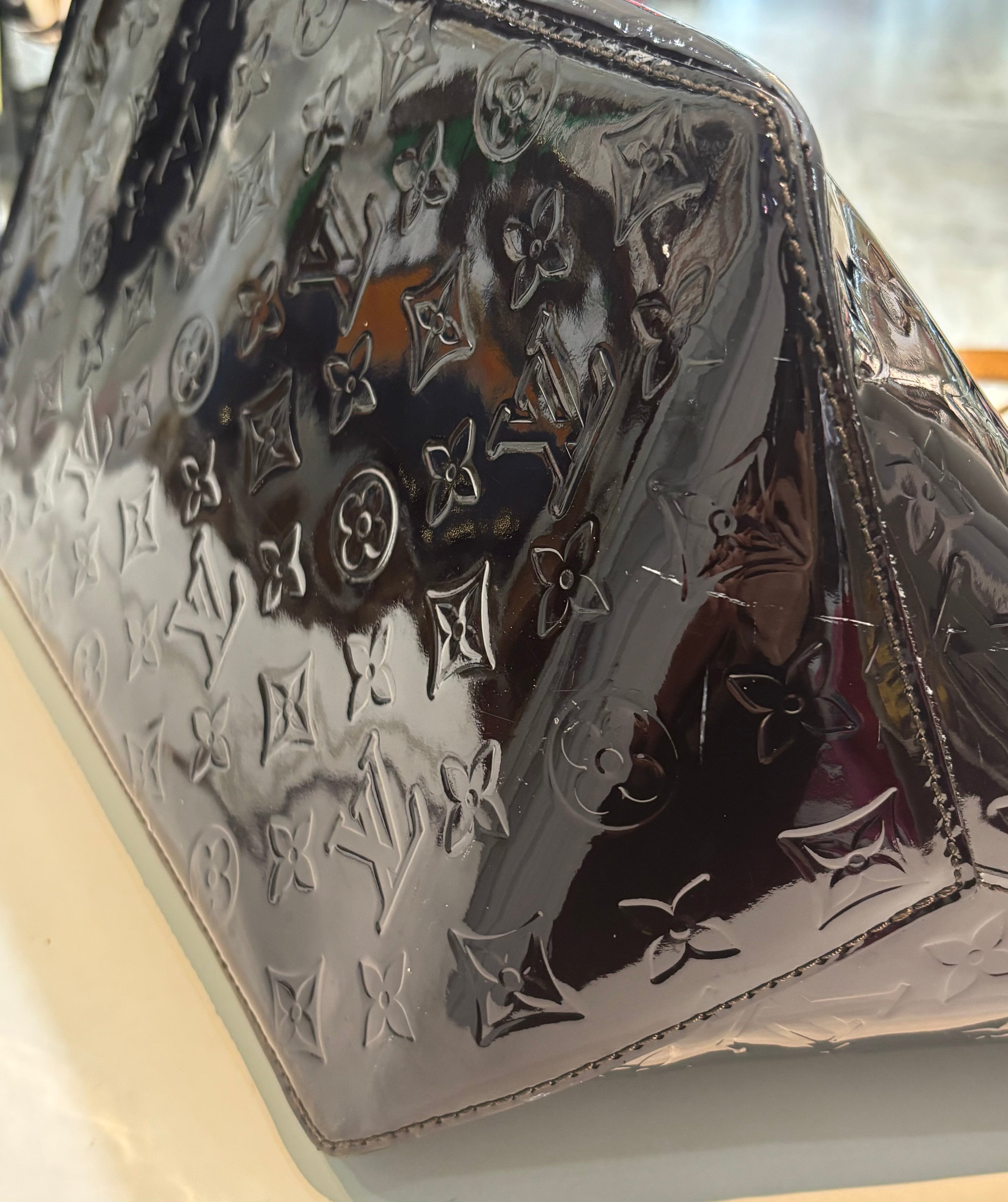 LOUIS VUITTON MONOGRAM VERNIS BELLEVUE GM TOTE BAG