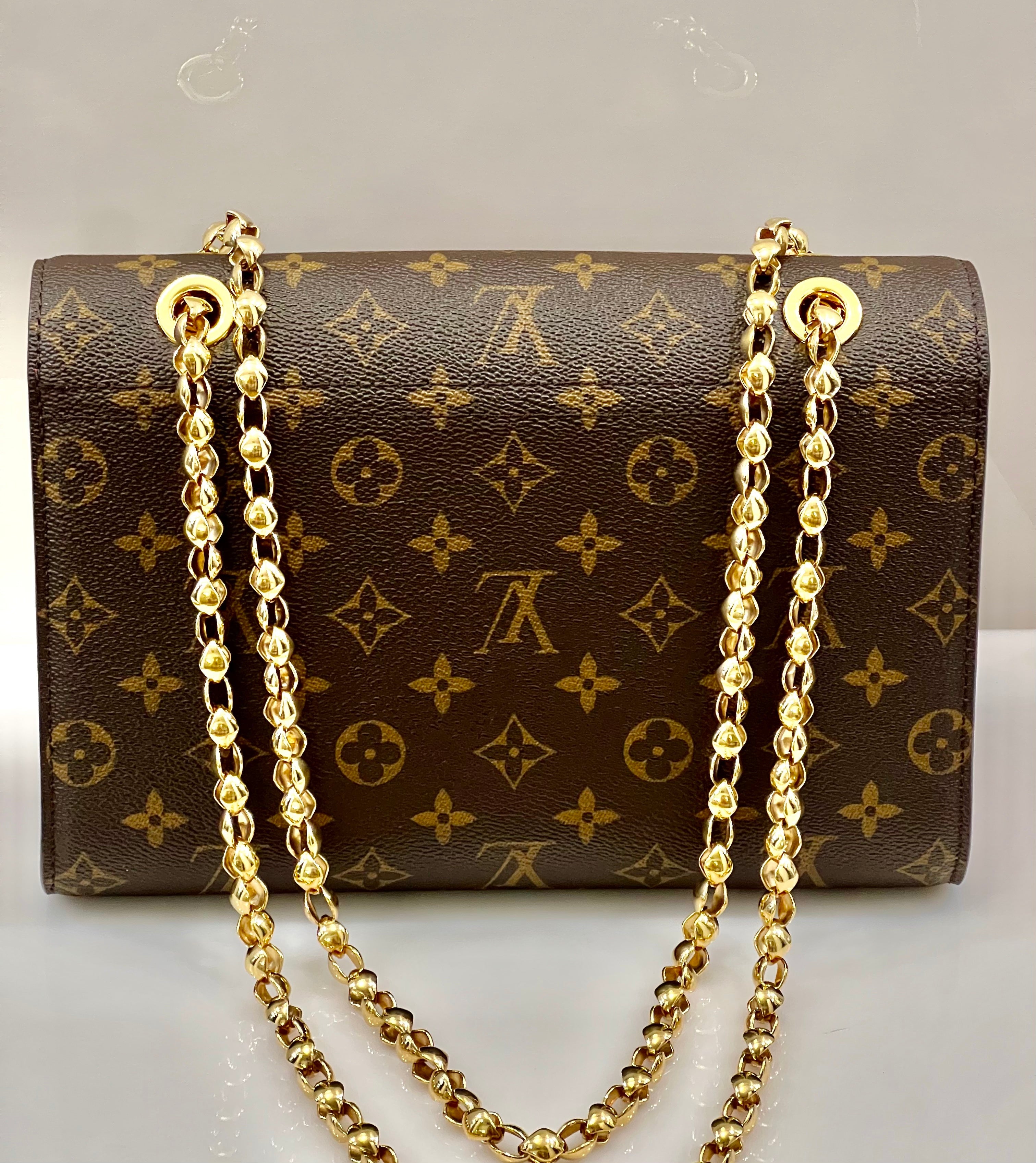 LOUIS VUITTON MONOGRAM VICTOIRE SHOULDER BAG CHERRY