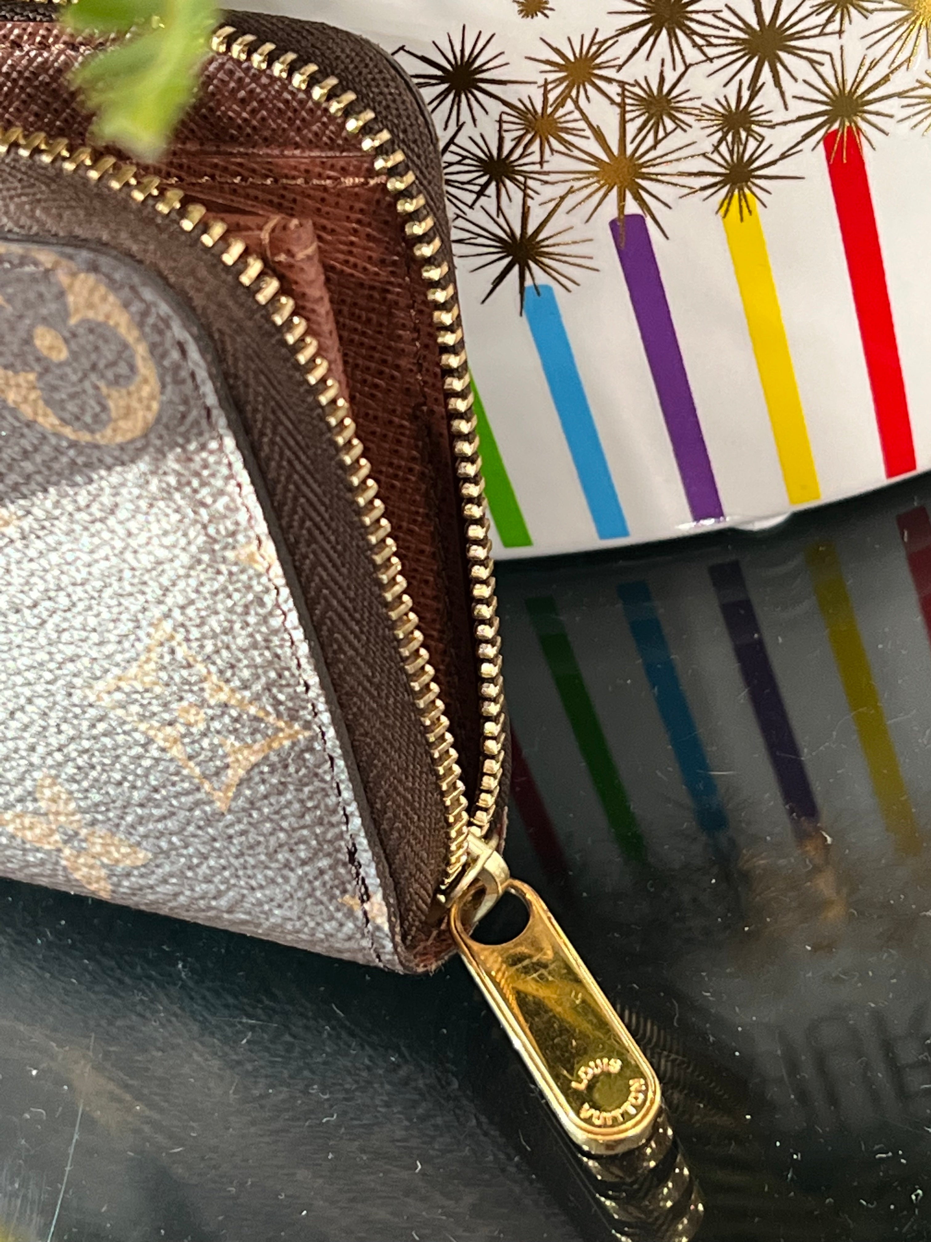 LOUIS VUITTON MONOGRAM ZIPPY COIN CASE