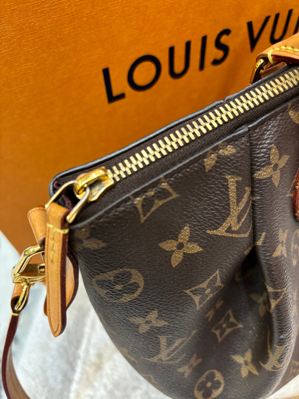LOUIS VUITTON MONOGRAM TURENNE PM SHOULDER BAG