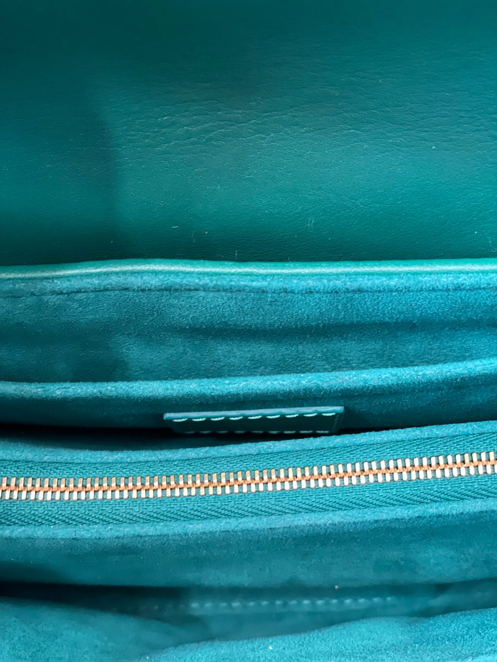 LOUIS VUITTON NEW WAVE CHAIN BAG MM IN EMERALD GREEN
