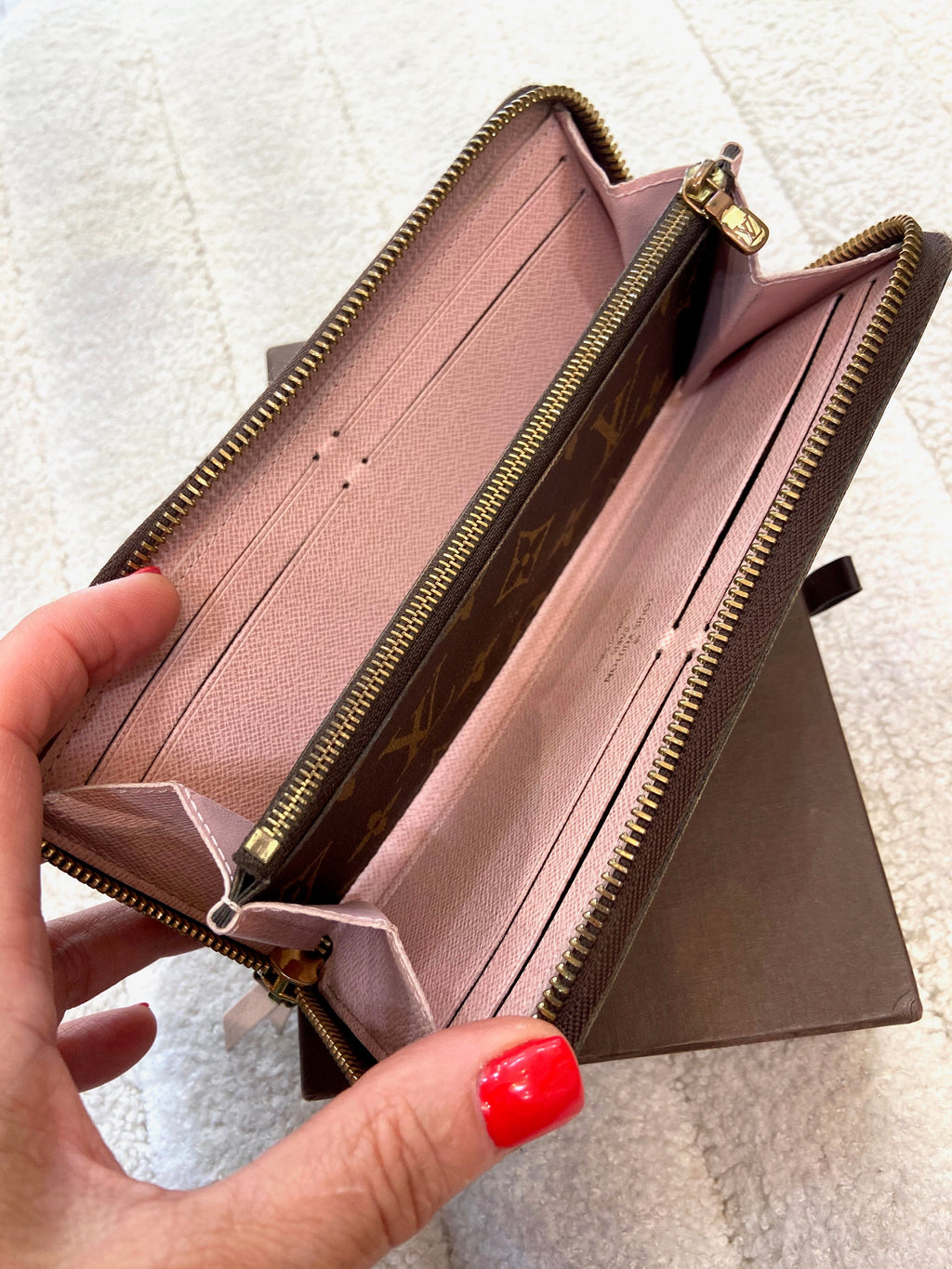 LOUIS VUITTON MONOGRAM CLÉMENCE WALLET ROSE BALLERINE
