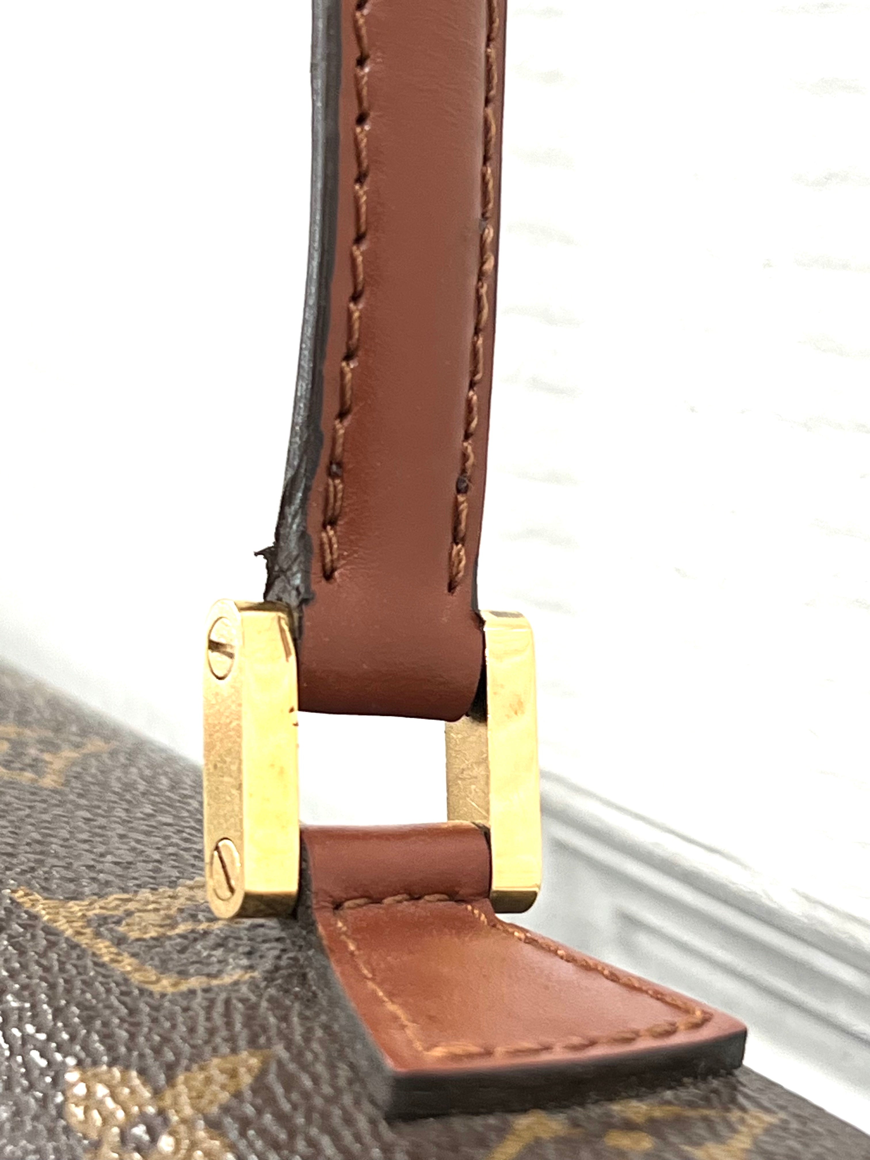 LOUIS VUITTON MONOGRAM CONCORDE HANDBAG