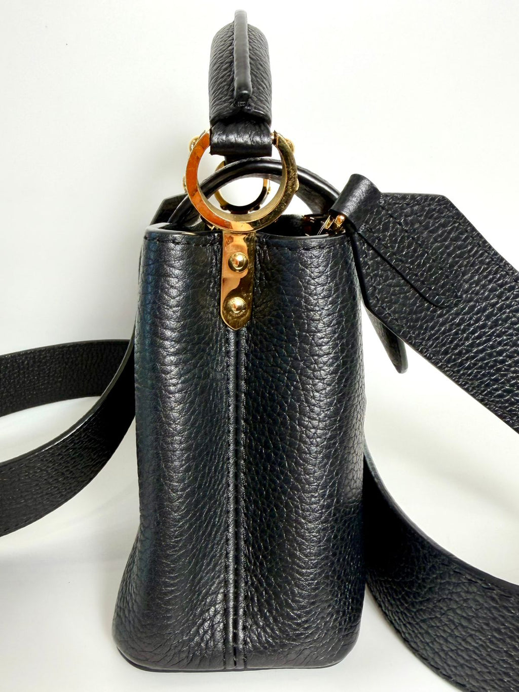 LOUIS VUITTON TAURILLON LEATHER MINI CAPUCINES BAG