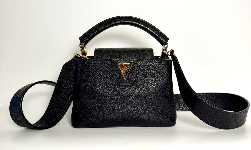 LOUIS VUITTON TAURILLON LEATHER MINI CAPUCINES BAG