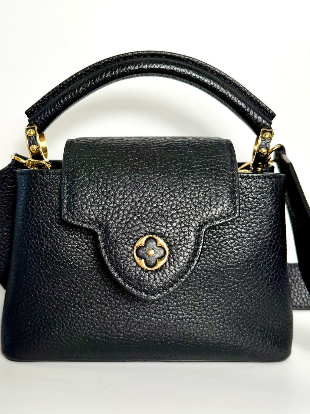 LOUIS VUITTON TAURILLON LEATHER MINI CAPUCINES BAG