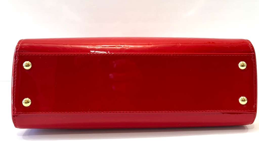 LOUIS VUITTON CERISE MONOGRAM VERNIS BREA MM NM BAG