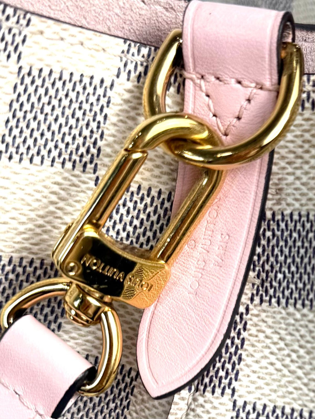 LOUIS VUITTON DAMIER AZUR NÉONOÉ EAU DE ROSE SHOULDER BAG