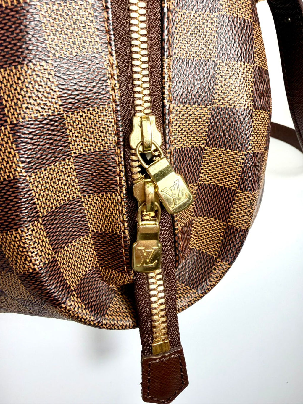 LOUIS VUITTON DAMIER EBENE BELEM MM SHOULDER BAG