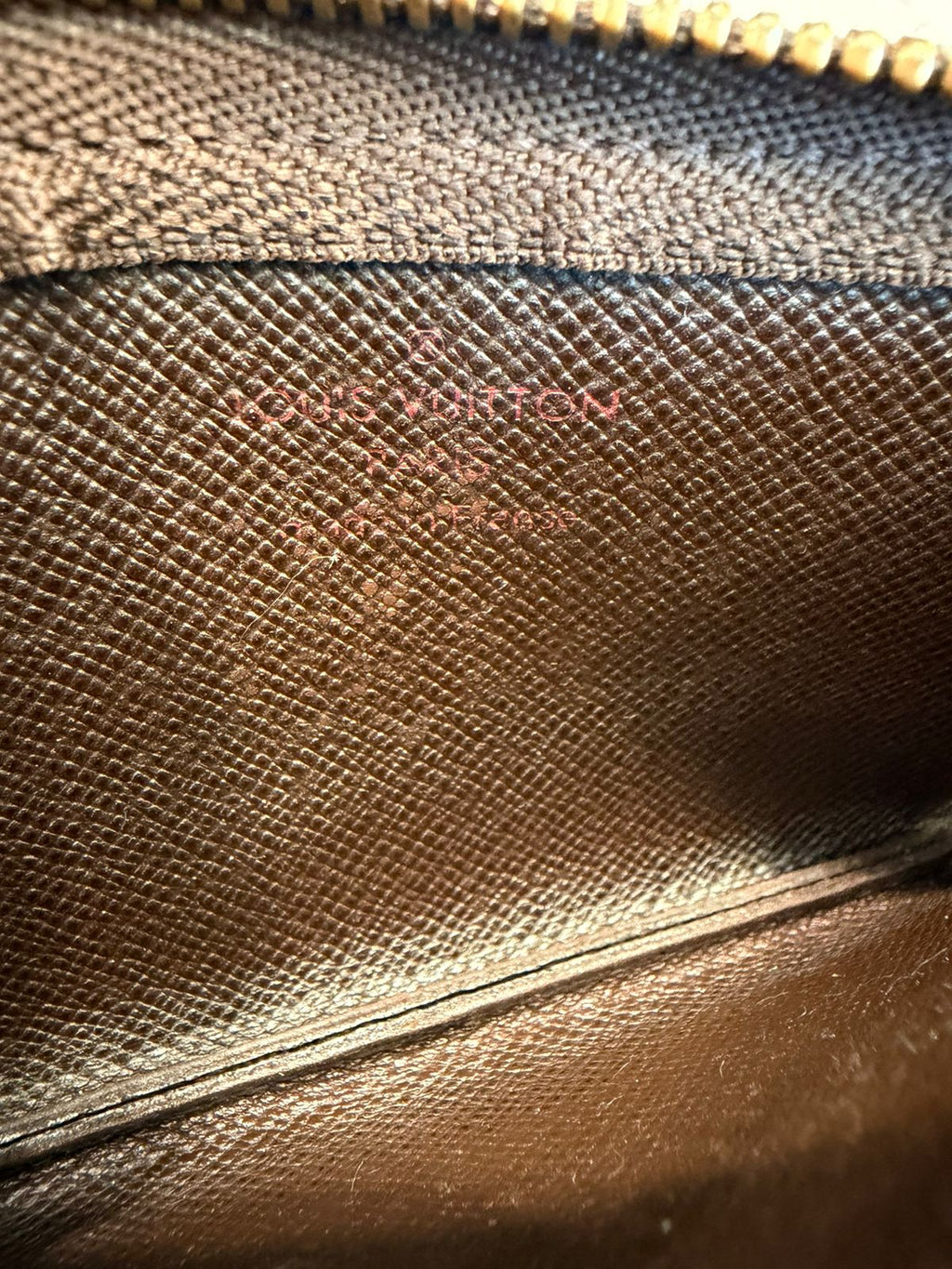 LOUIS VUITTON DAMIER EBENE CANVAS KEY POUCH