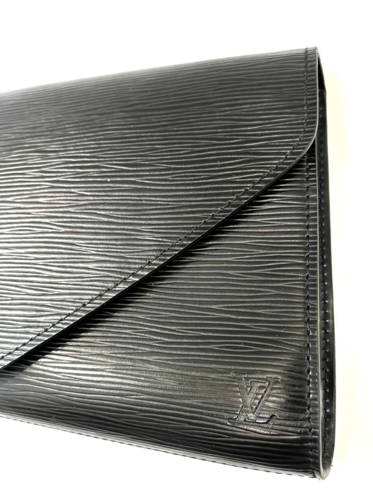 LOUIS VUITTON EPI LEATHER ART DECO CLUTCH BAG
