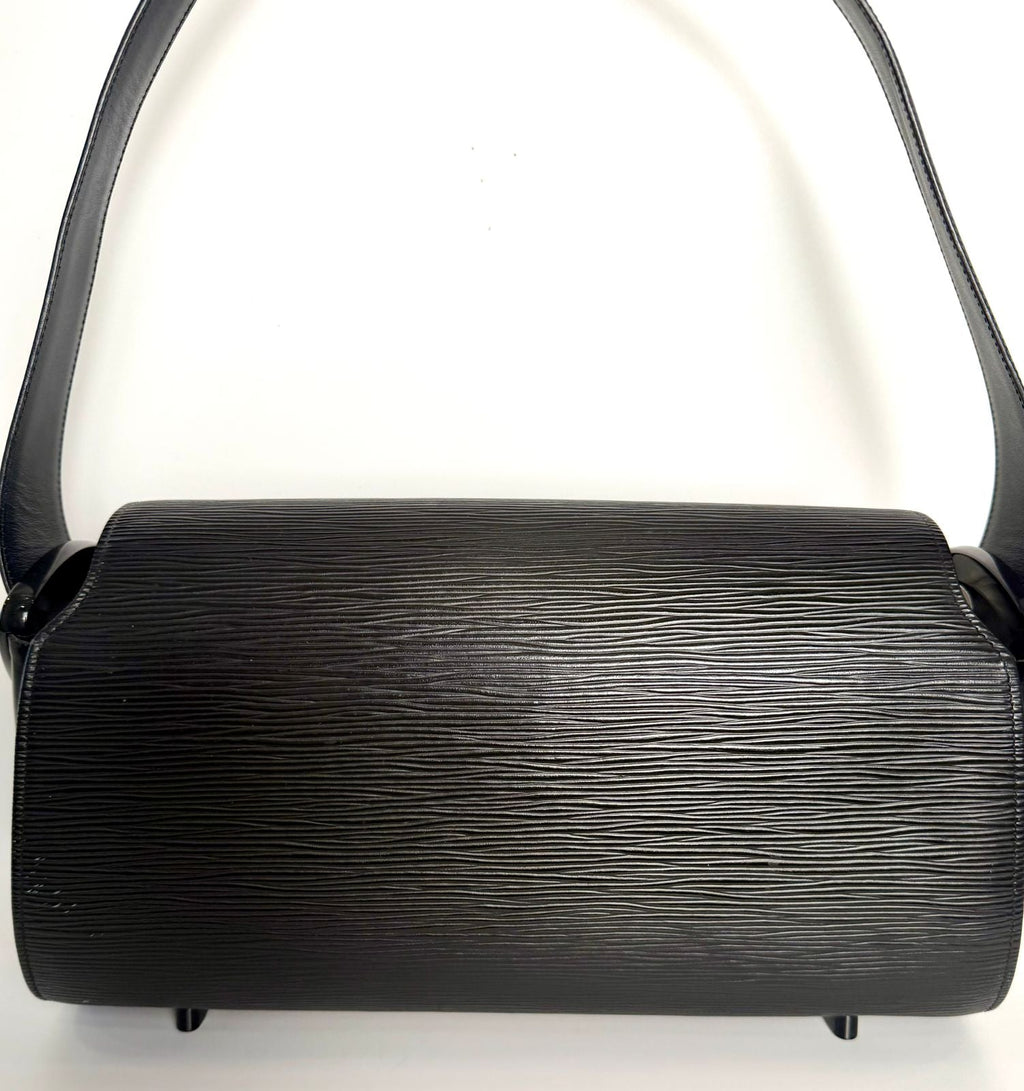 LOUIS VUITTON EPI LEATHER NOCTURNE GM SHOULDER BAG