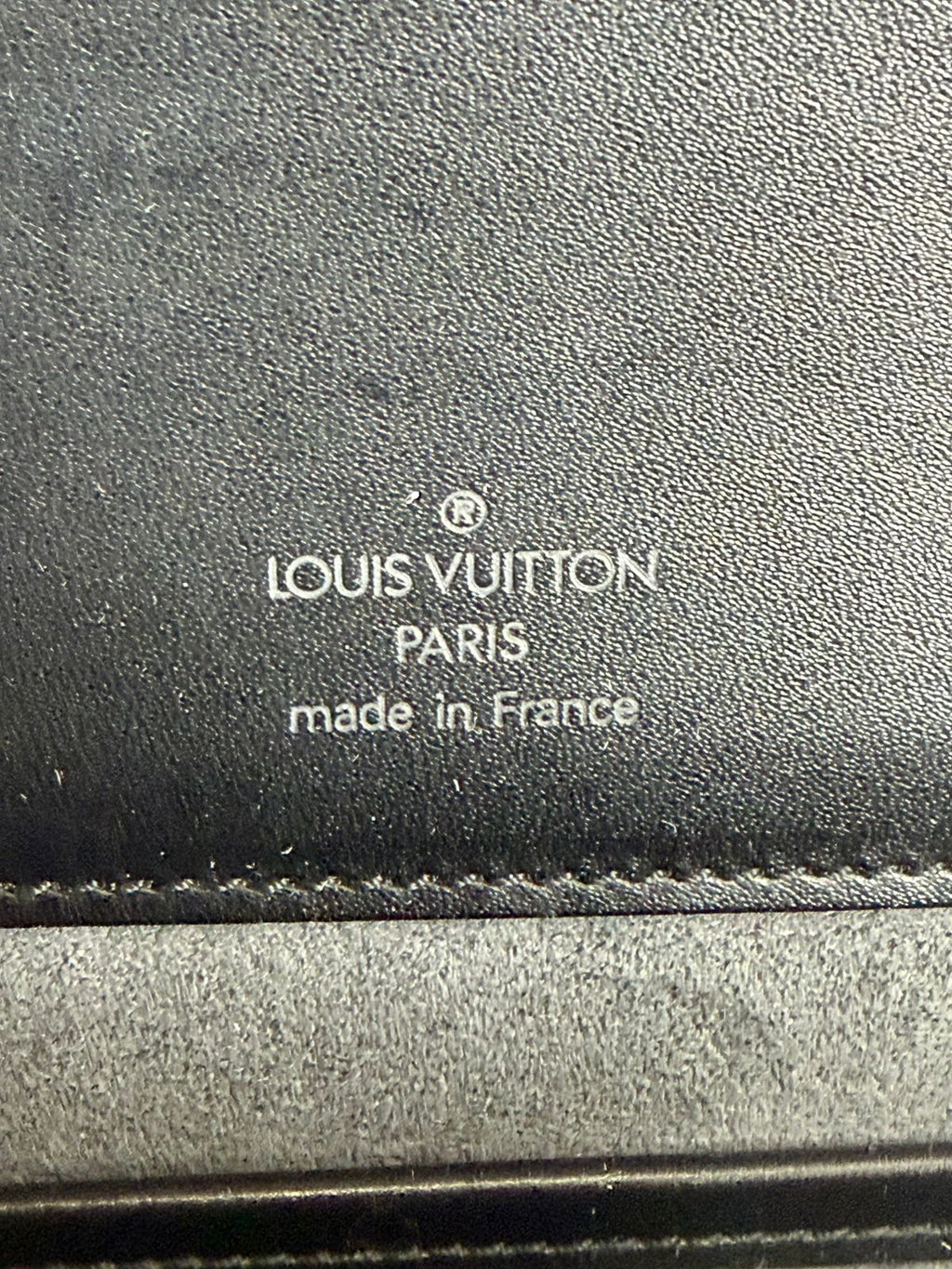 LOUIS VUITTON EPI LEATHER NOCTURNE GM SHOULDER BAG