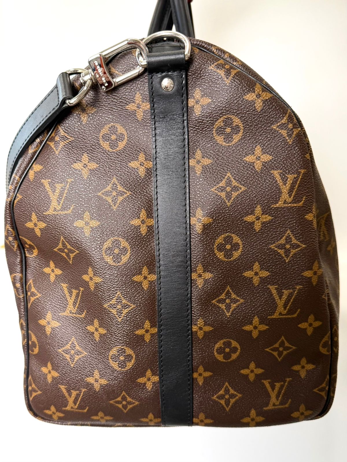 LOUIS VUITTON MONOGRAM MACASSAR KEEPALL BANDOULIÈRE 55 BAG