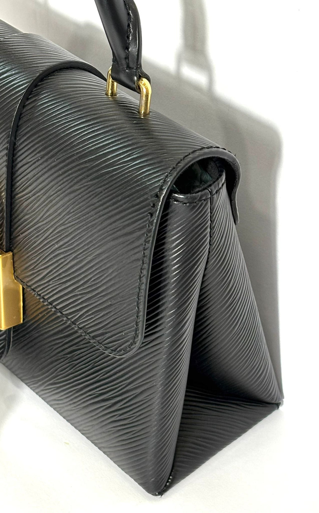 LOUIS VUITTON LEATHER LOCKY BB SHOULDER BAG