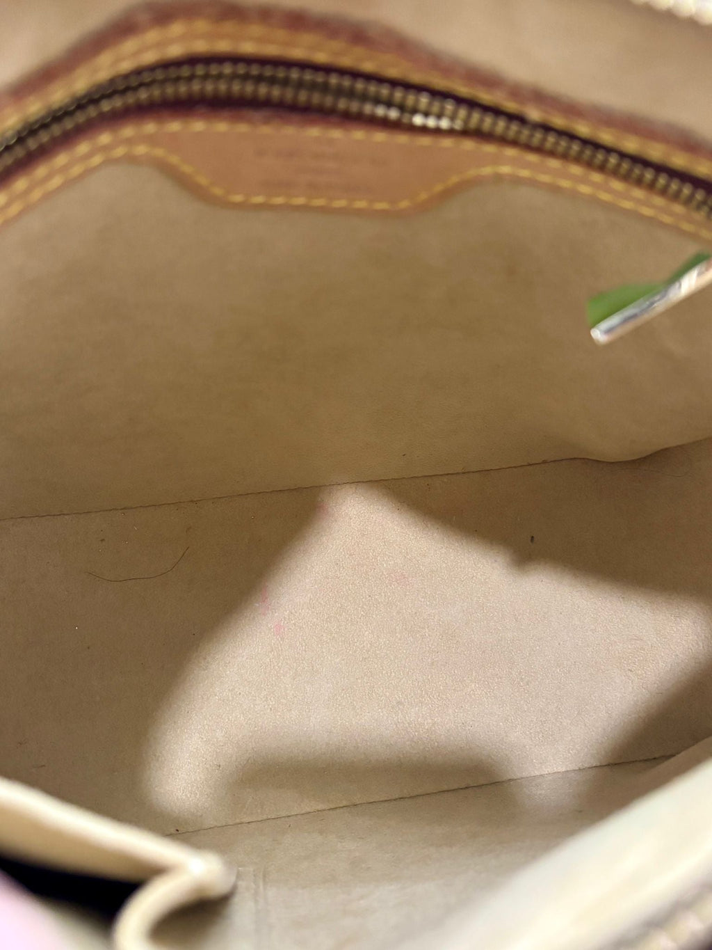 LOUIS VUITTON LOOPING MONOGRAM CANVAS MM HANDBAG